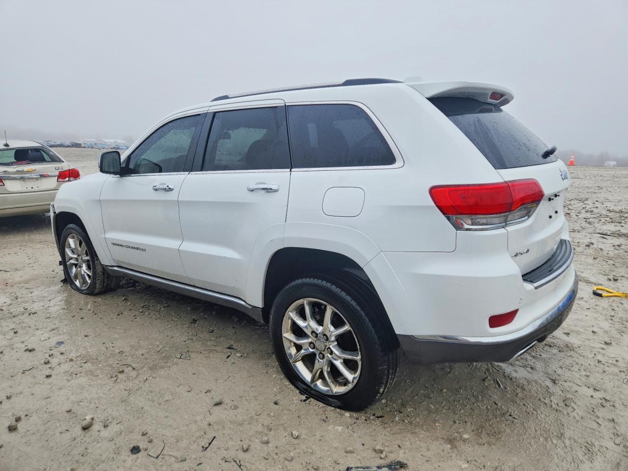 2015 JEEP GRAND CHEROKEE SUMMIT photo 2