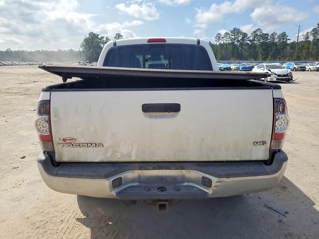 2013 TOYOTA TACOMA V6 photo 16