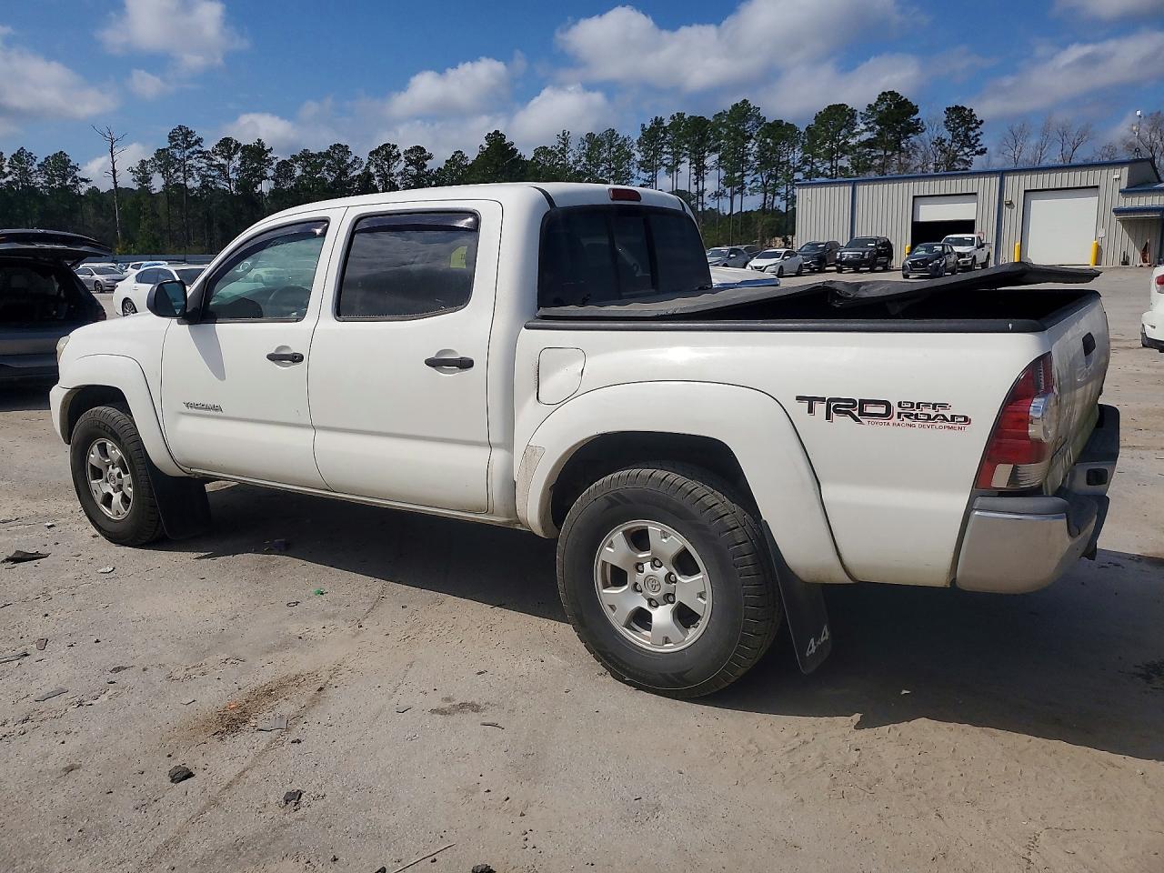 2013 TOYOTA TACOMA V6 photo 4
