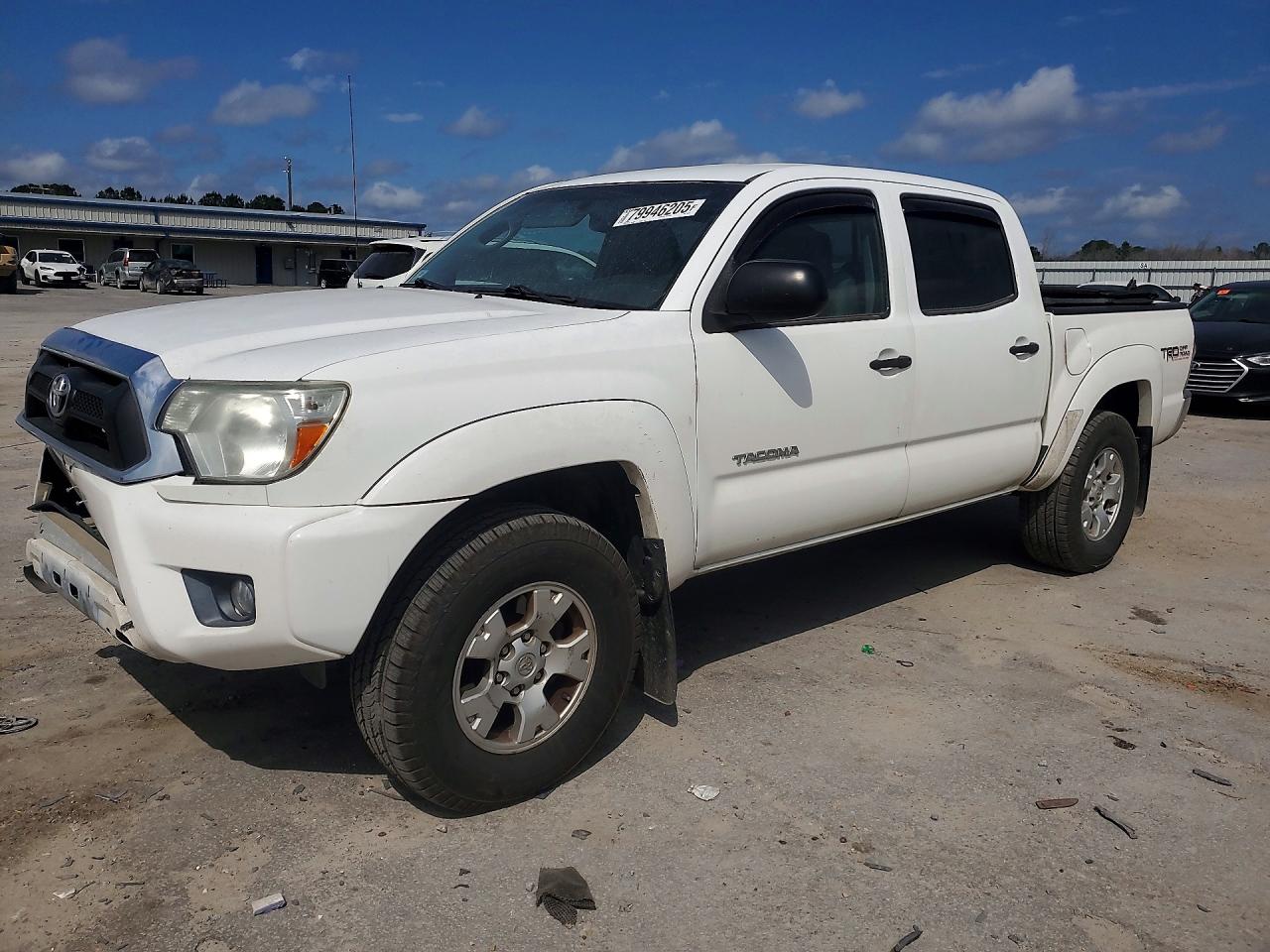 2013 TOYOTA TACOMA