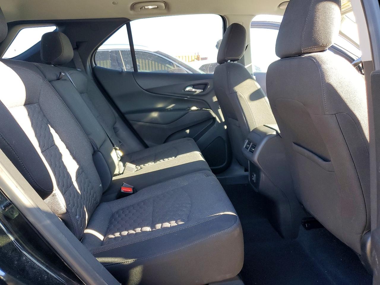 2021 CHEVROLET EQUINOX LT photo 19