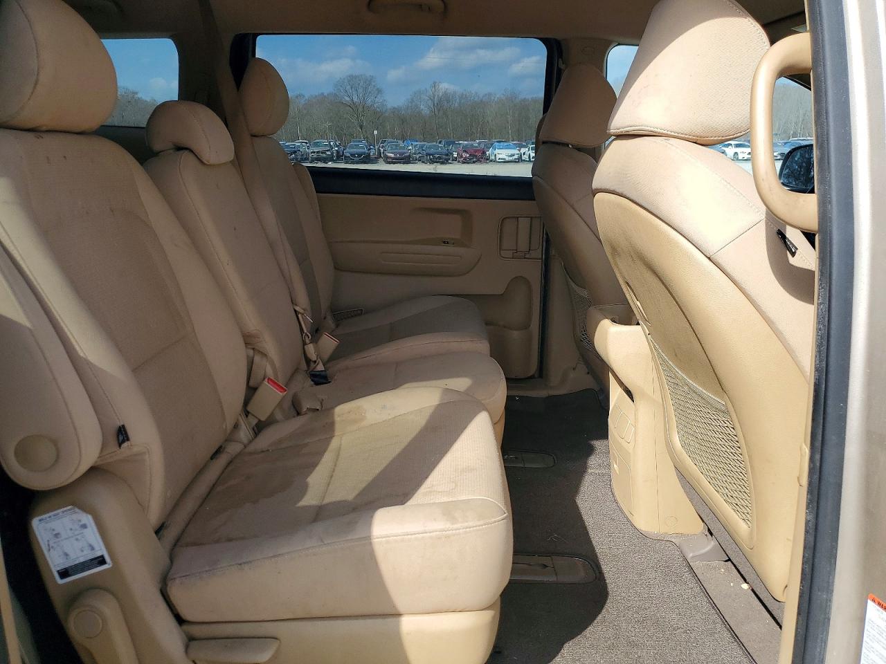 2017 KIA SEDONA LX photo 21