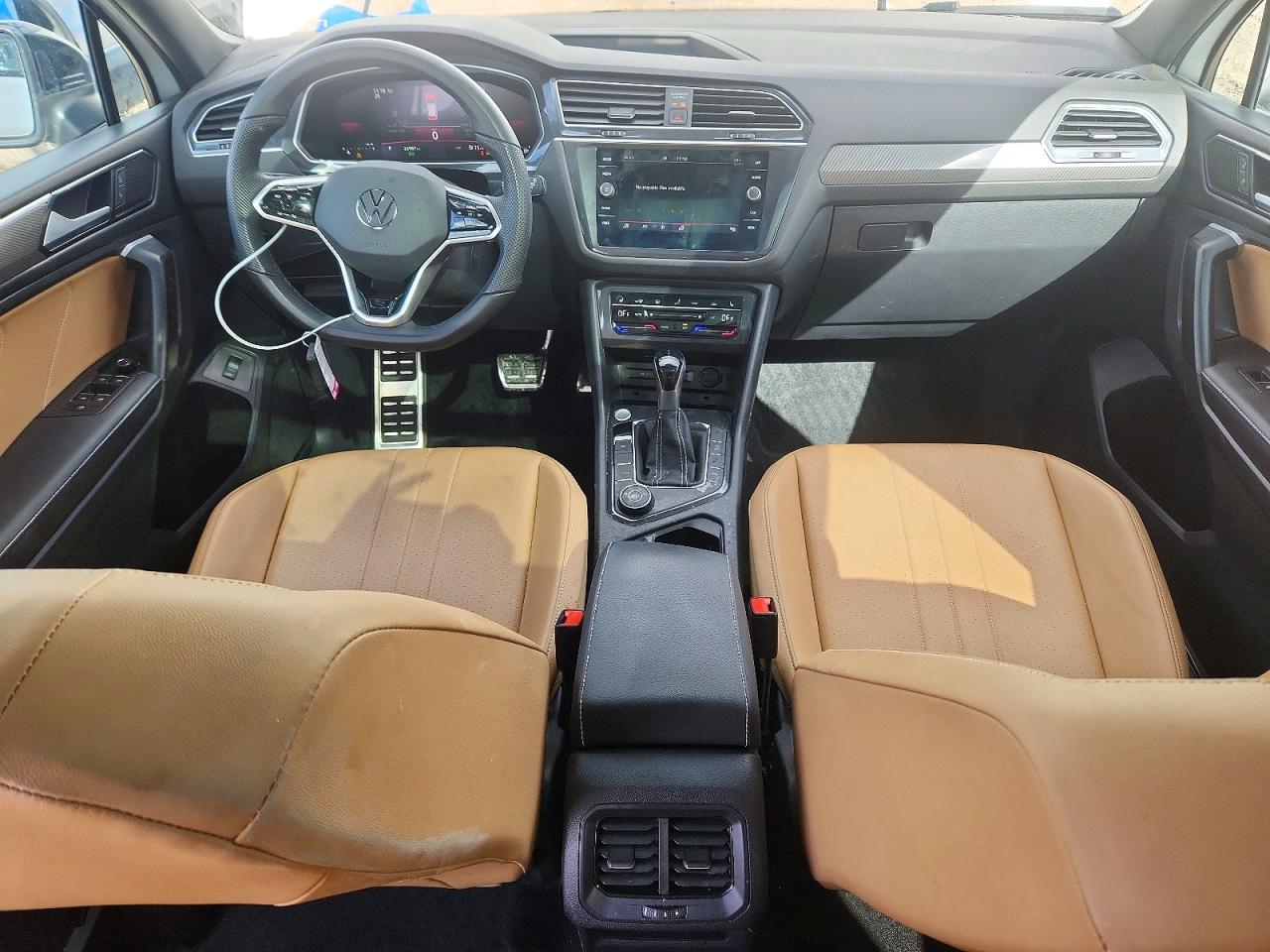 2024 VOLKSWAGEN TIGUAN SE R-LINE BLACK photo 8