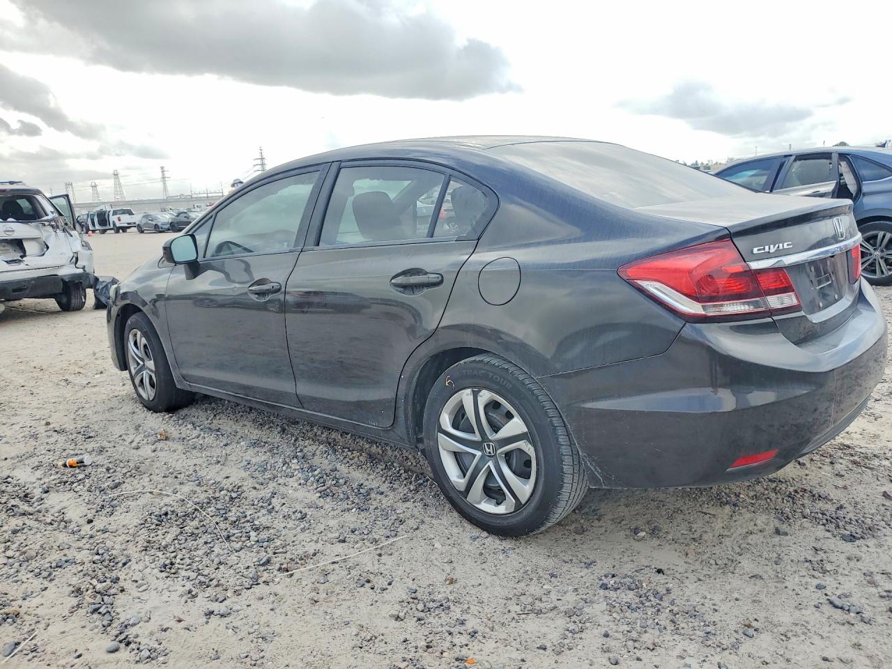2014 HONDA CIVIC LX photo 4