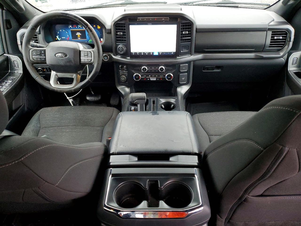 2024 FORD F150 XLT photo 8