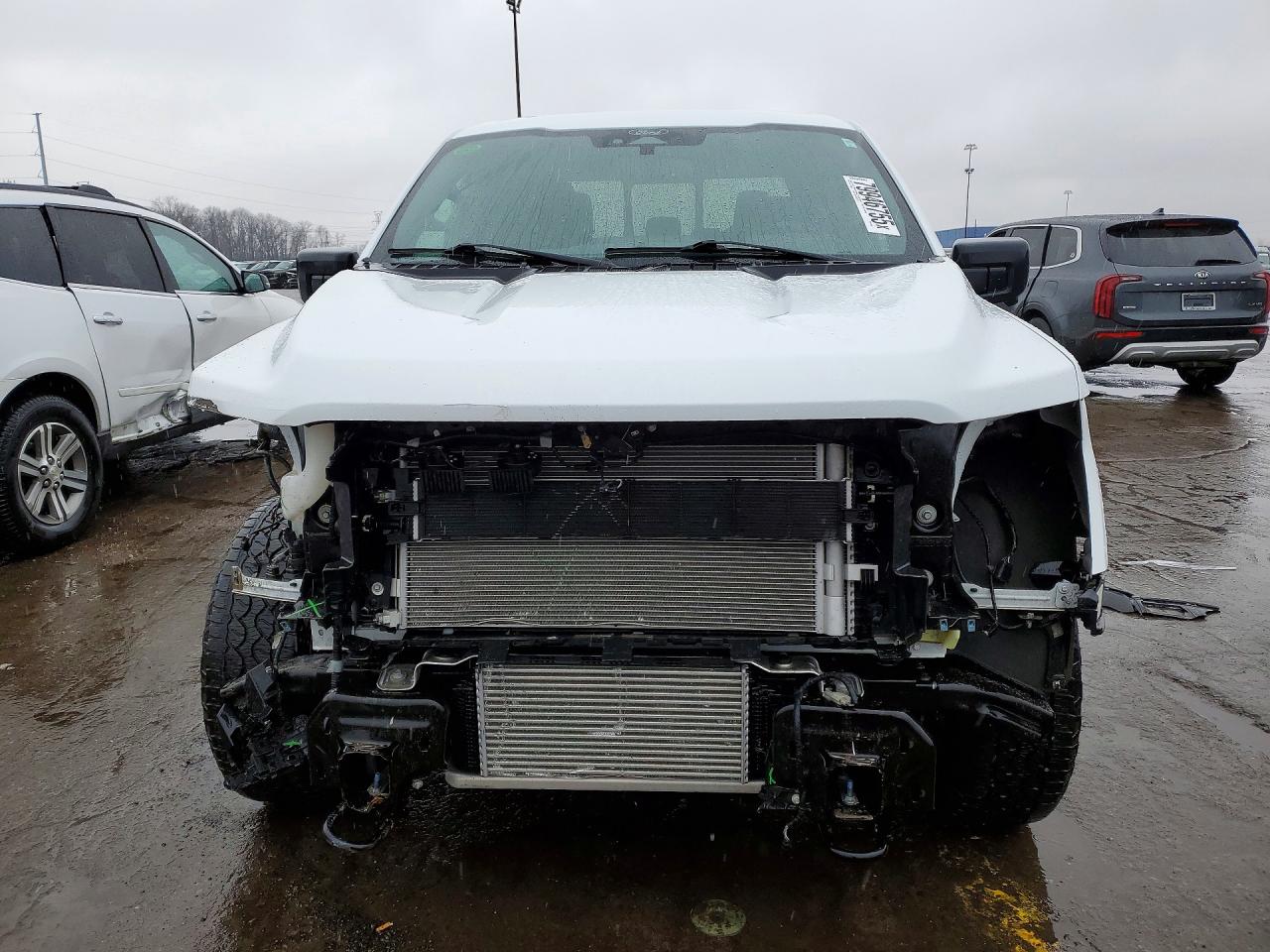 2024 FORD F150 XLT photo 5