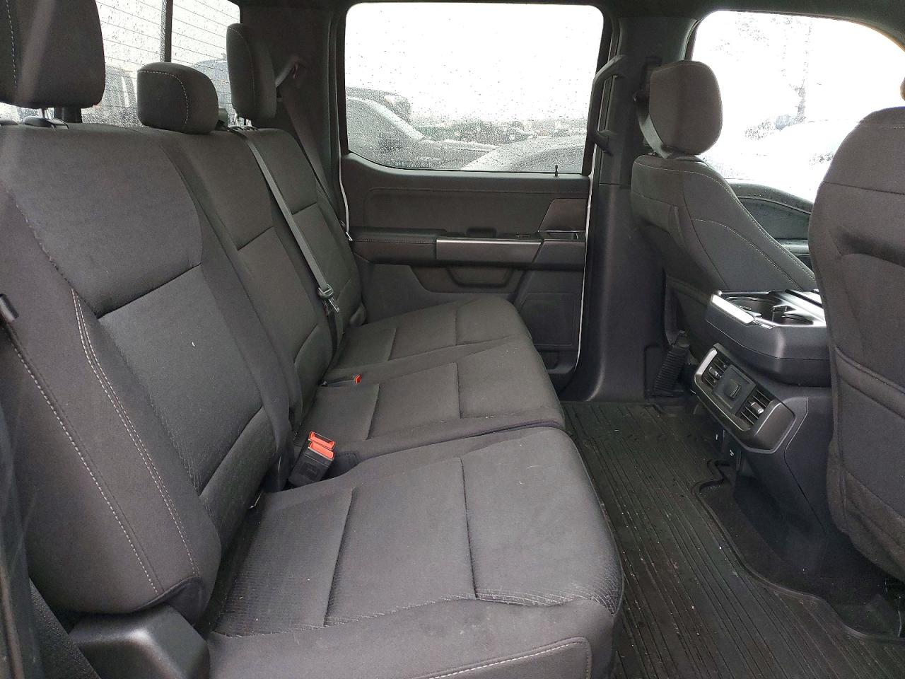 2024 FORD F150 XLT photo 10