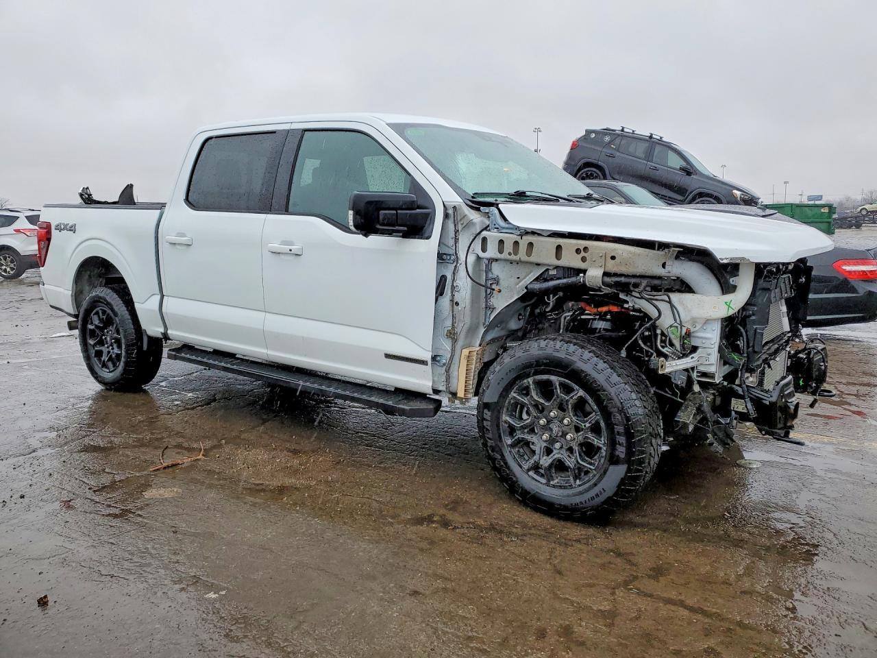 2024 FORD F150 XLT photo 4