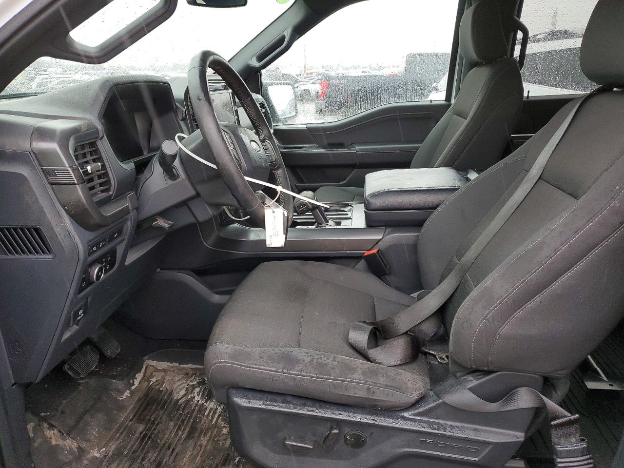 2024 FORD F150 XLT photo 7