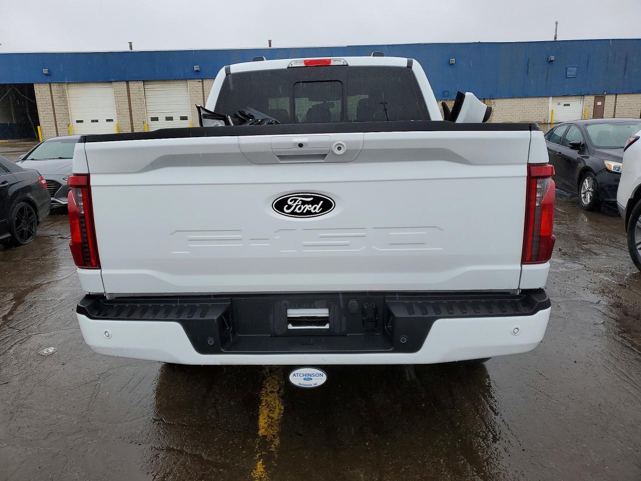 2024 FORD F150 XLT photo 6