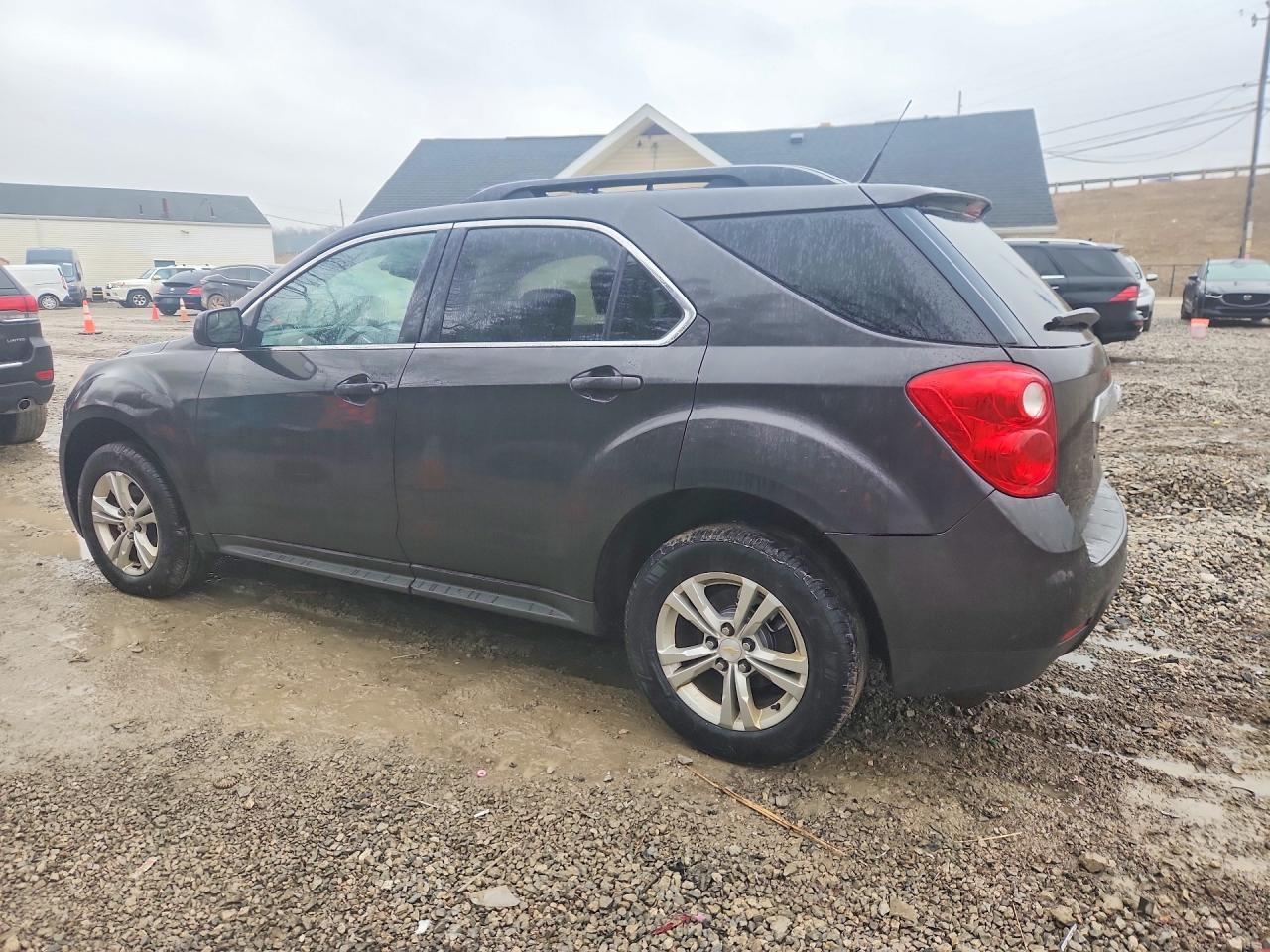 2013 CHEVROLET EQUINOX LT photo 3