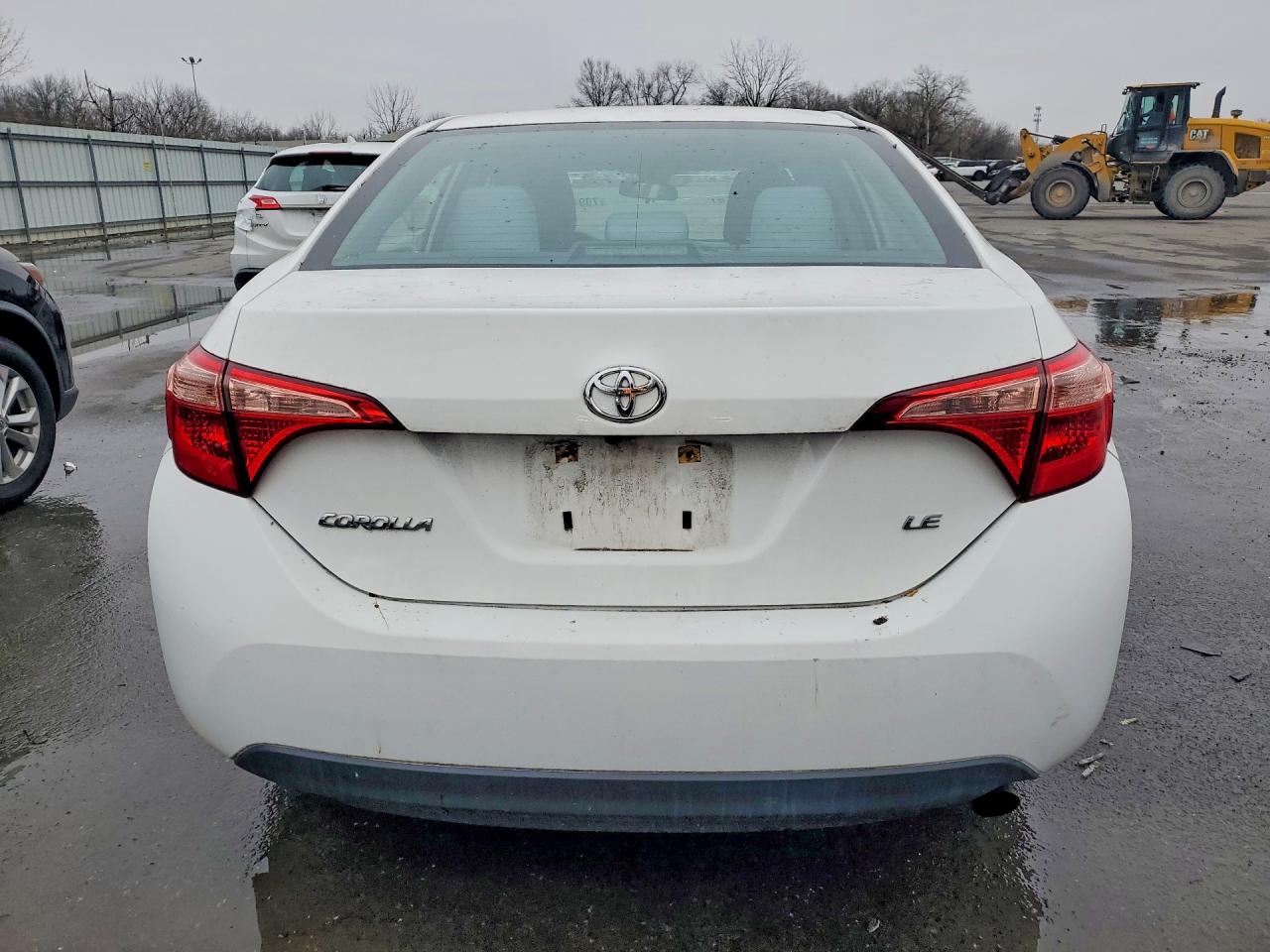 2017 TOYOTA COROLLA LE photo 6