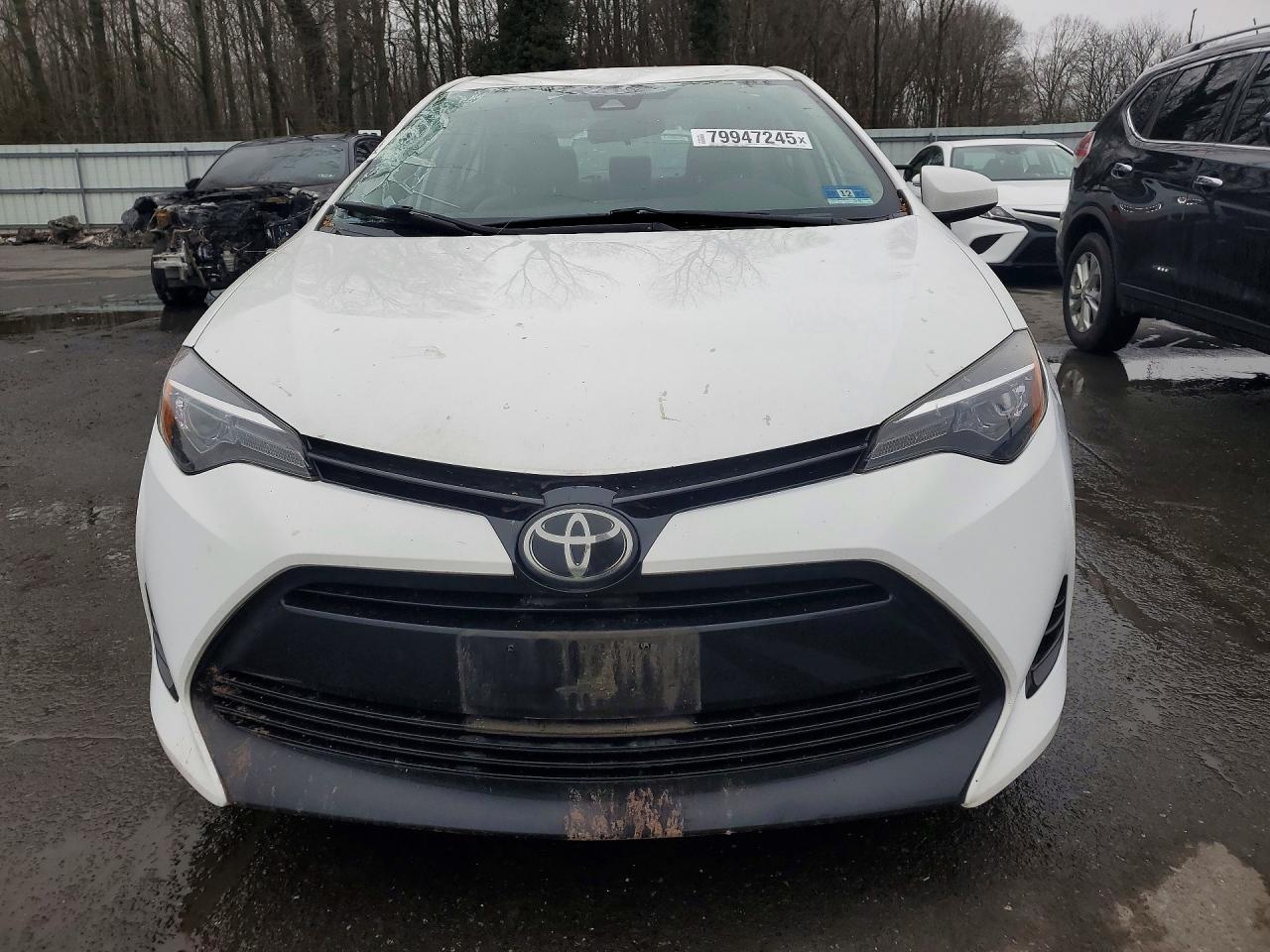 2017 TOYOTA COROLLA LE photo 5