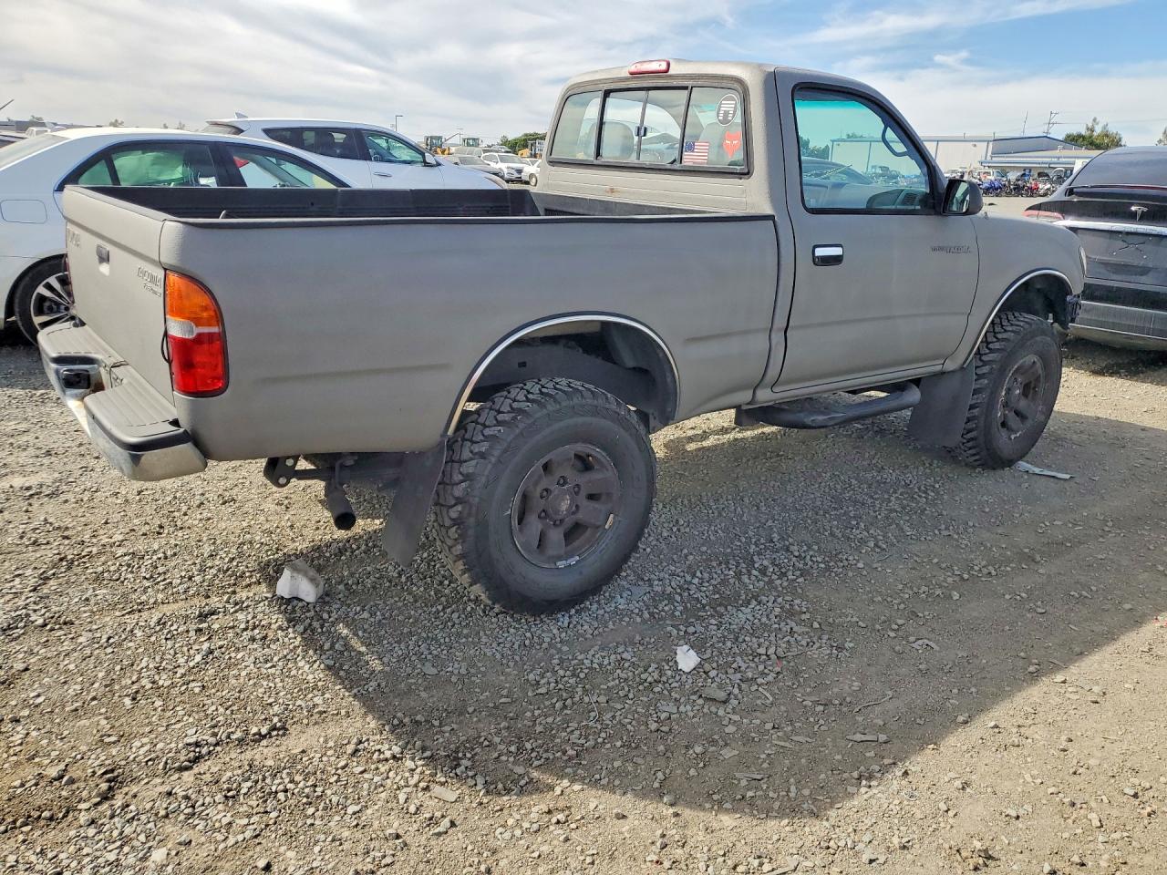 2000 TOYOTA TACOMA PRERUNNER photo 7