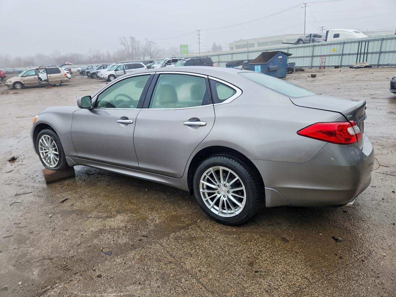 2012 INFINITI M37 X photo 3