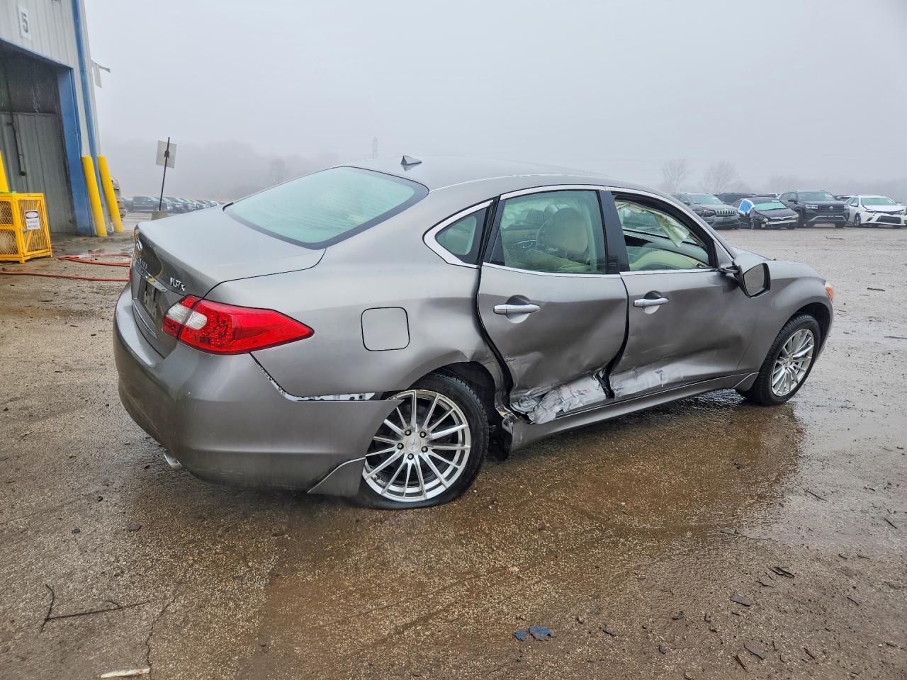 2012 INFINITI M37 X photo 5