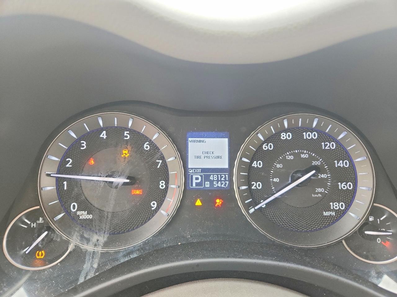 2012 INFINITI M37 X photo 17