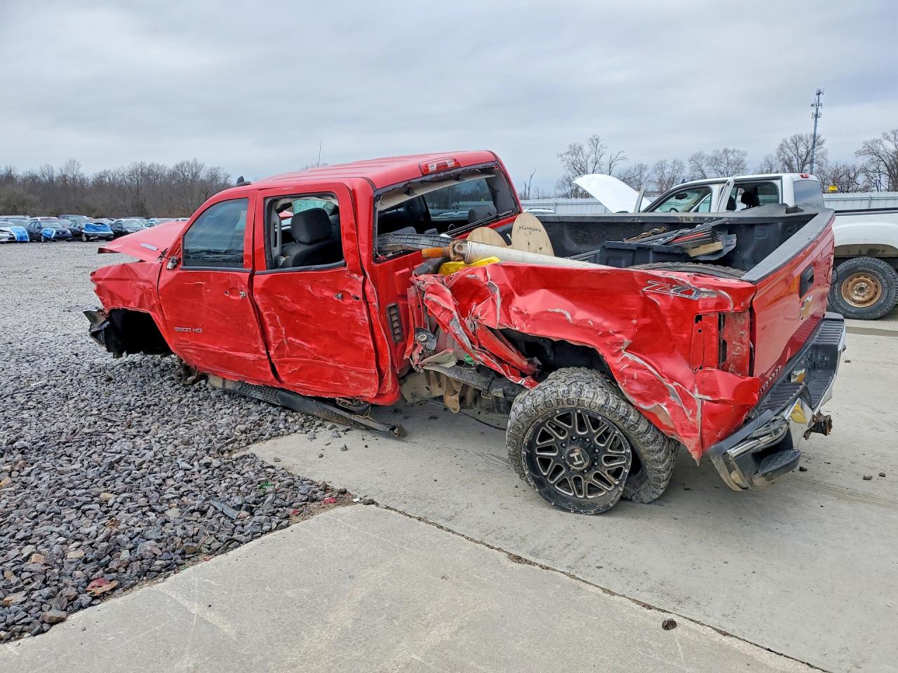 2016 CHEVROLET SILVERADO K2500 HEAVY DUTY LT photo 3