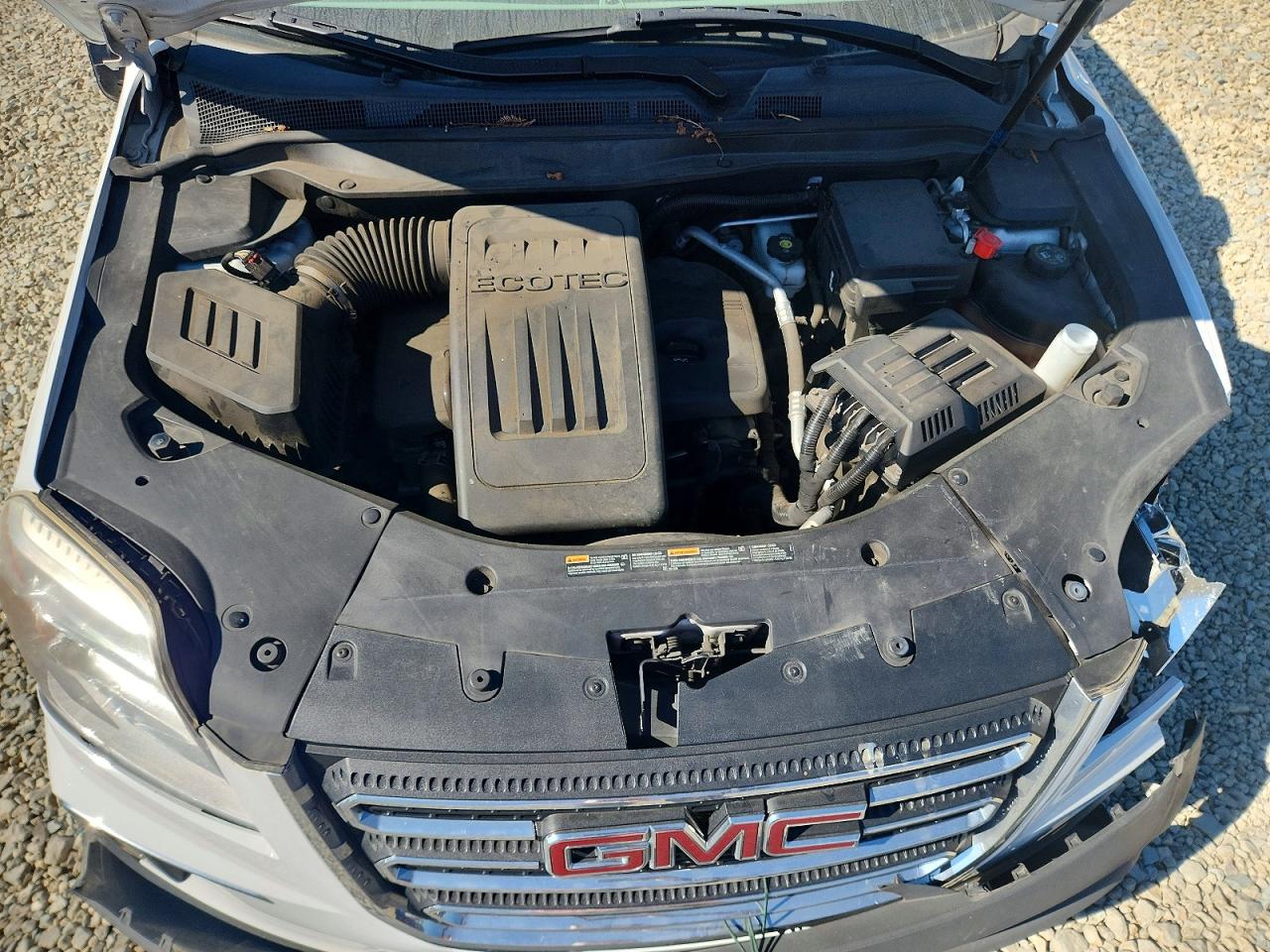 2017 GMC TERRAIN SLT photo 12
