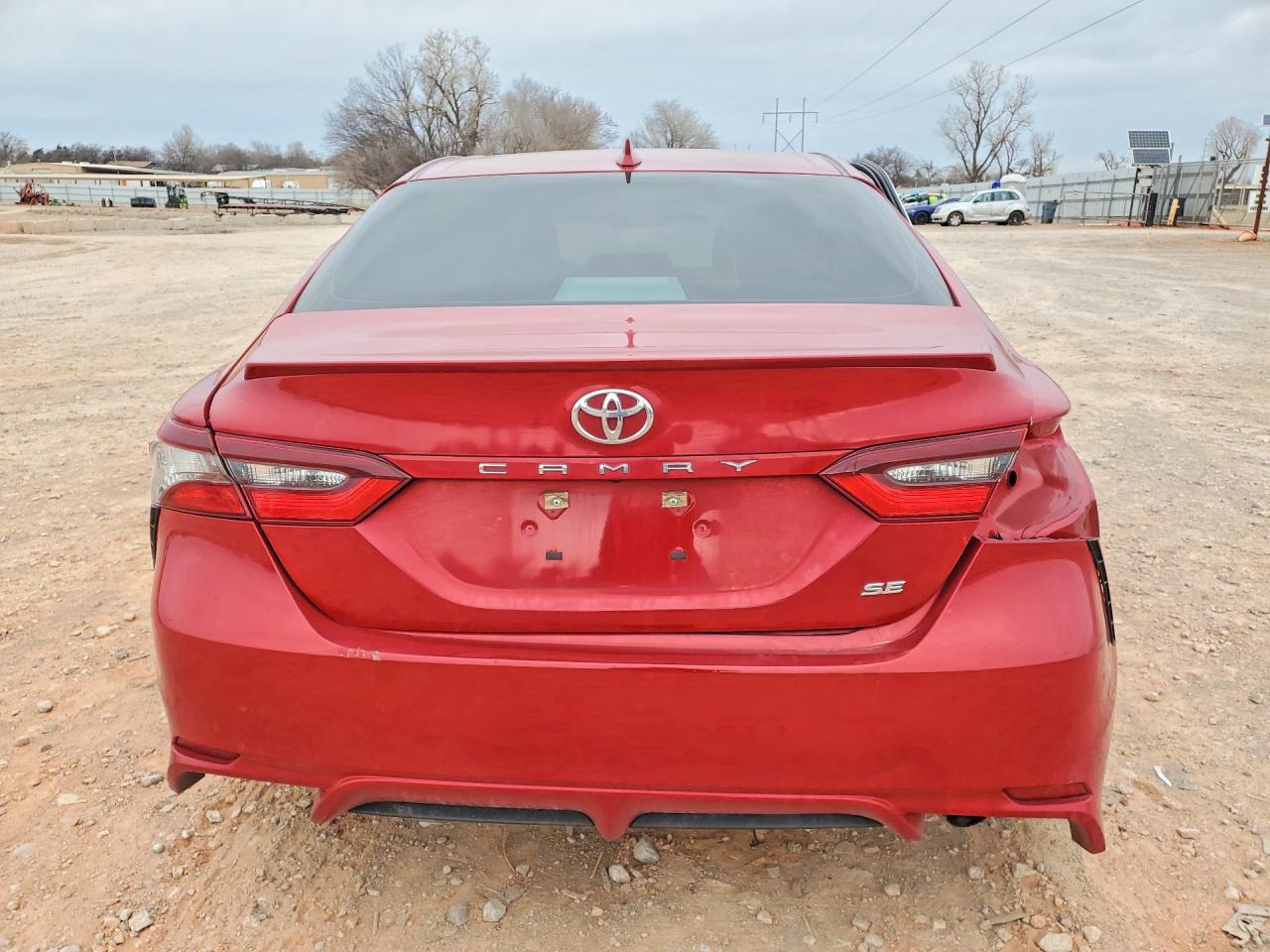 2021 TOYOTA CAMRY SE photo 11