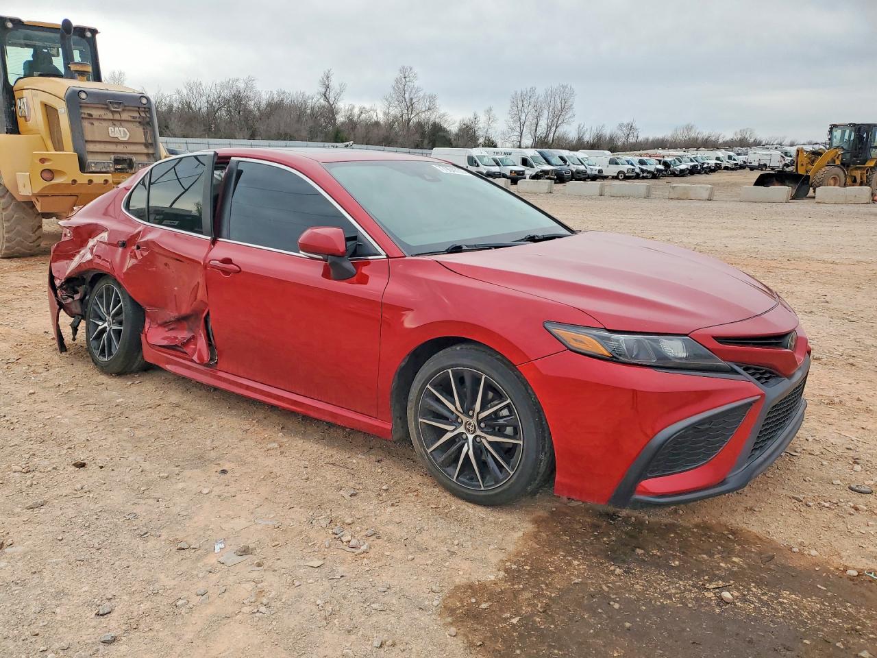2021 TOYOTA CAMRY SE photo 7