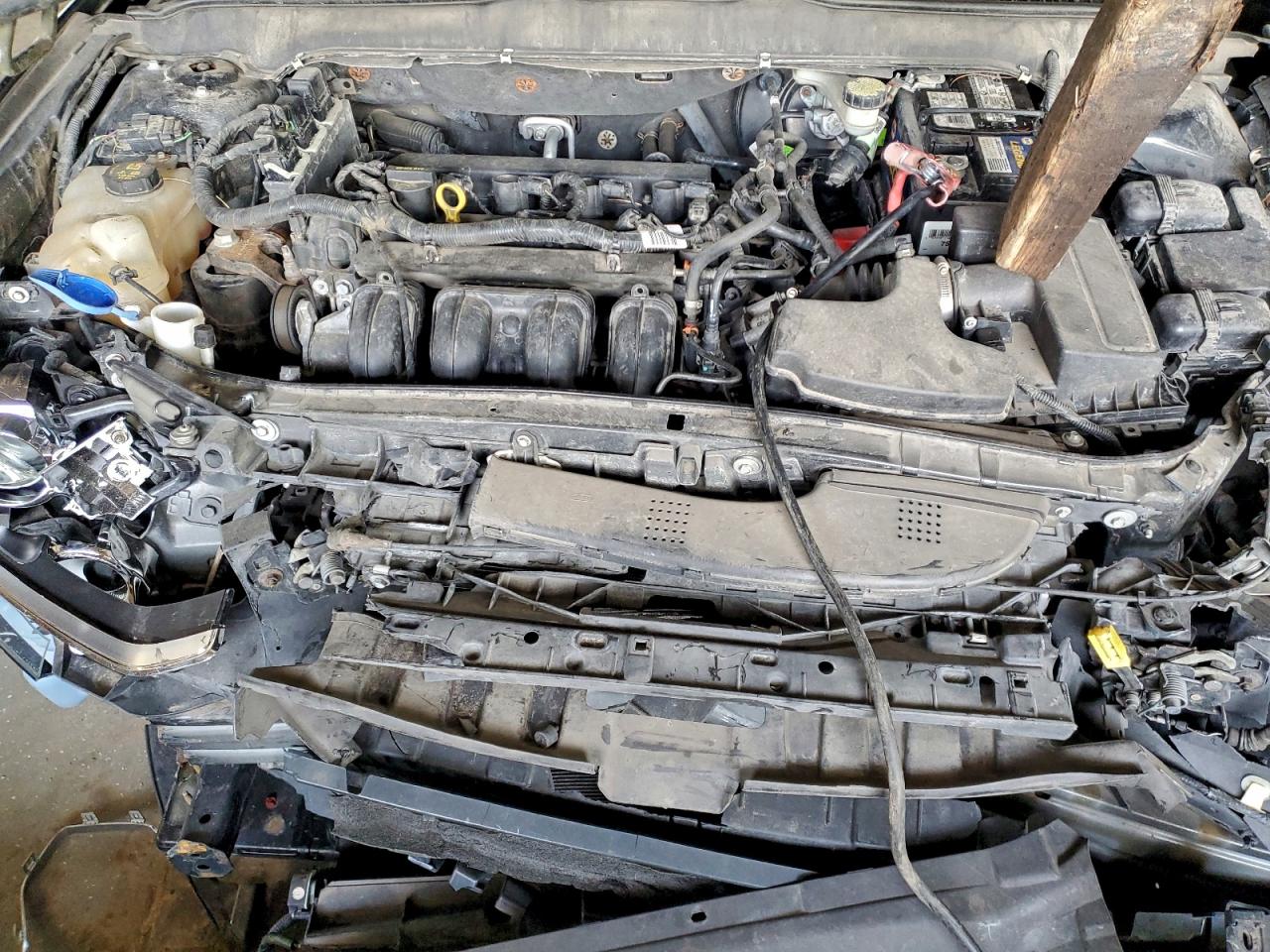 2014 FORD FUSION SE photo 21