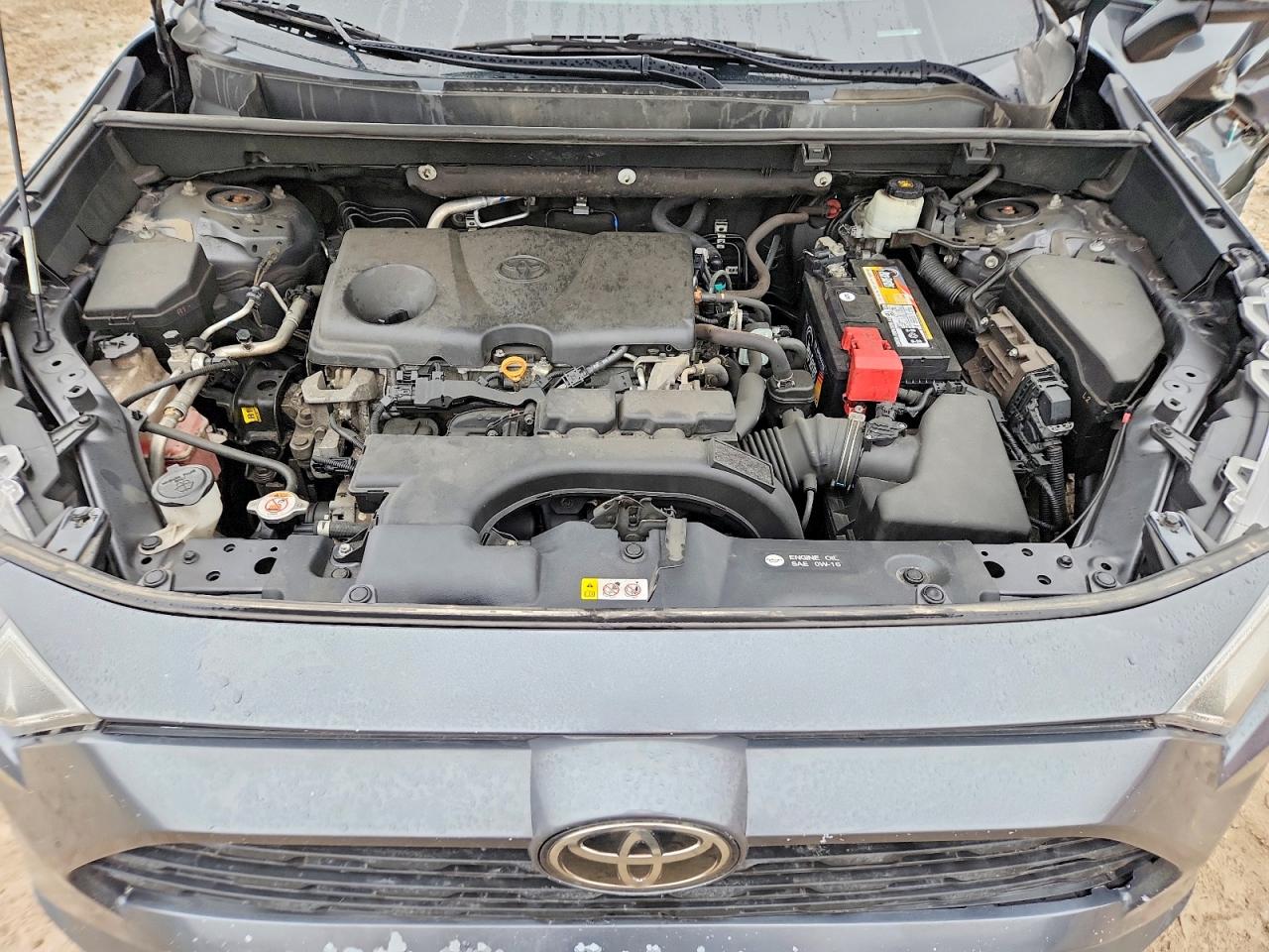 2021 TOYOTA RAV4 XLE photo 23