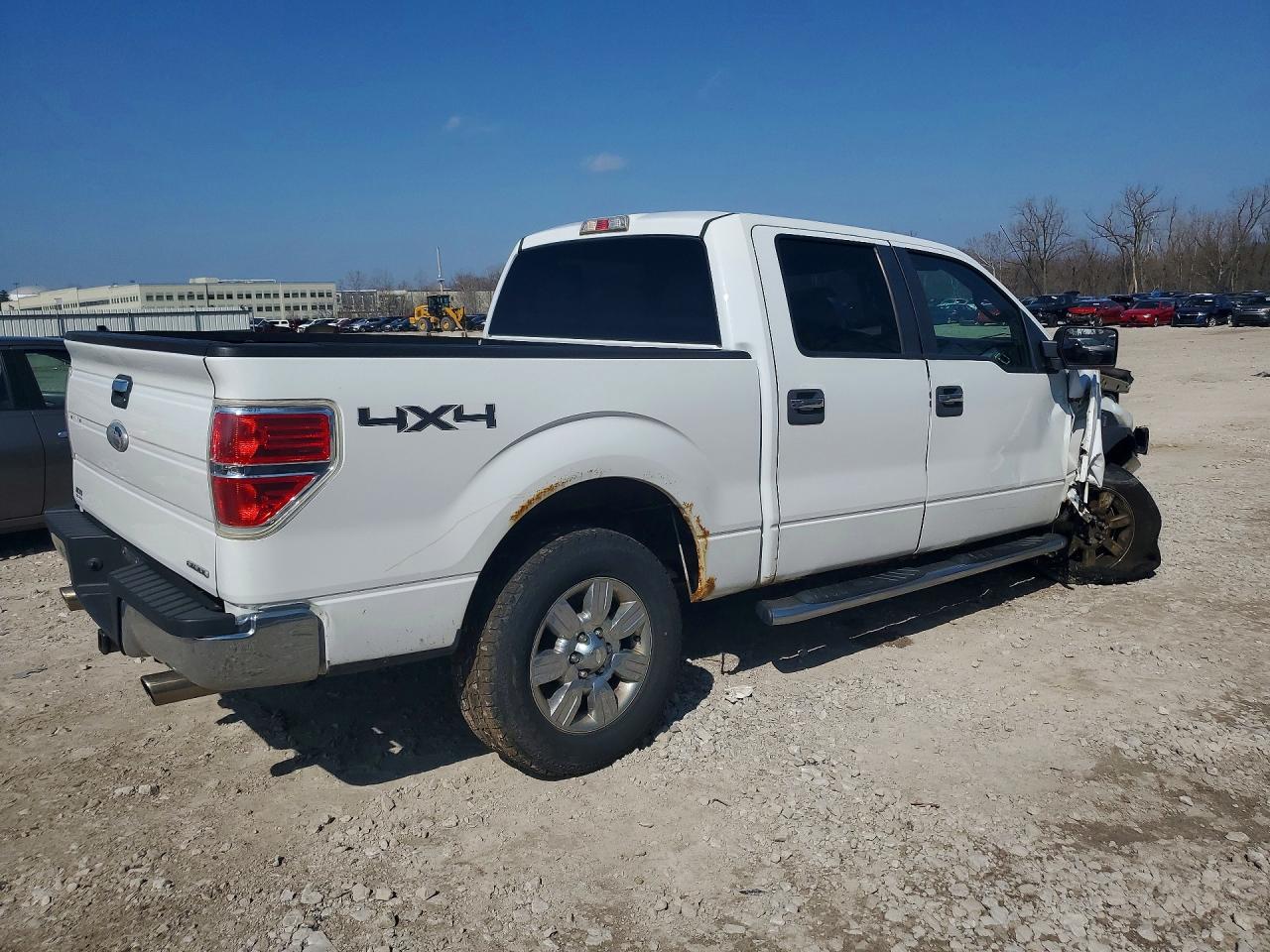 2011 FORD F150 SUPERCREW photo 3
