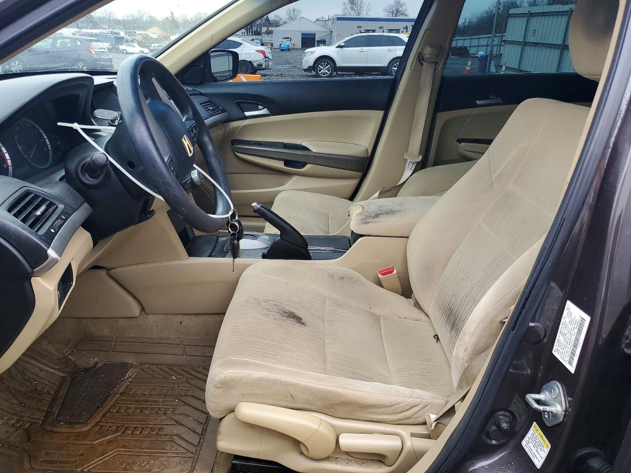 2012 HONDA ACCORD photo 13