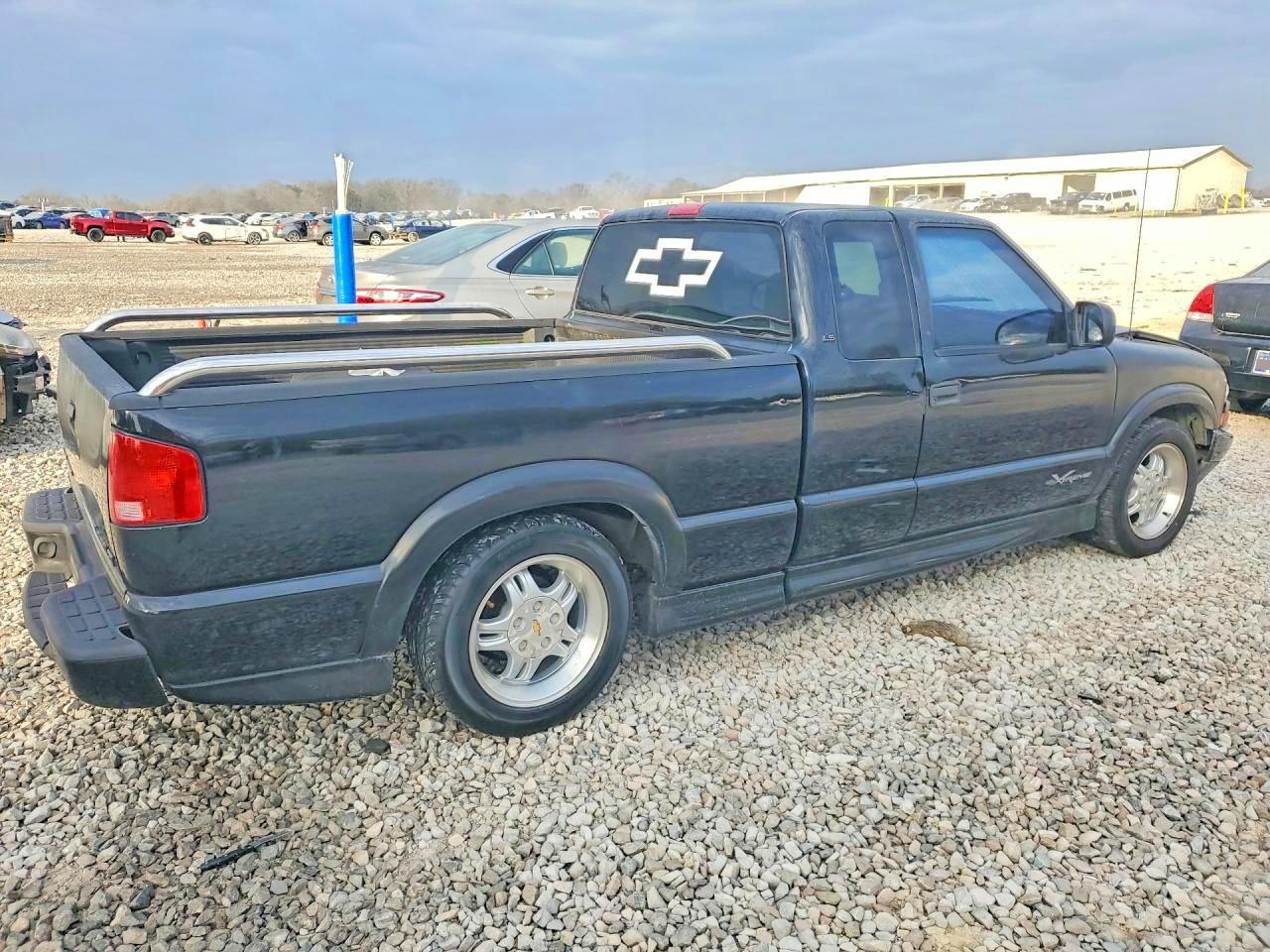 2001 CHEVROLET S TRUCK S10 photo 5