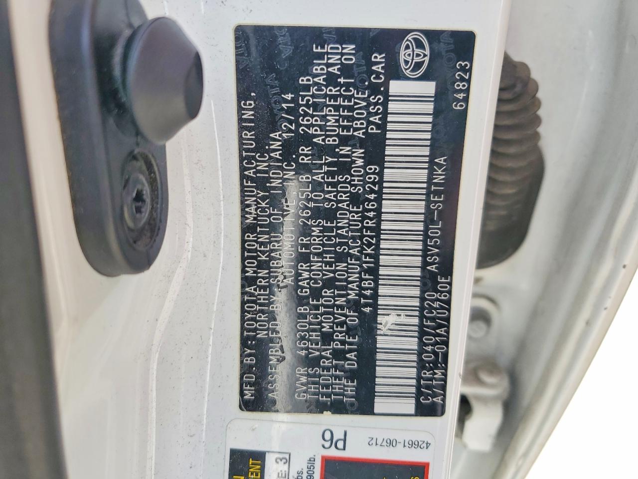 2015 TOYOTA CAMRY LE photo 23