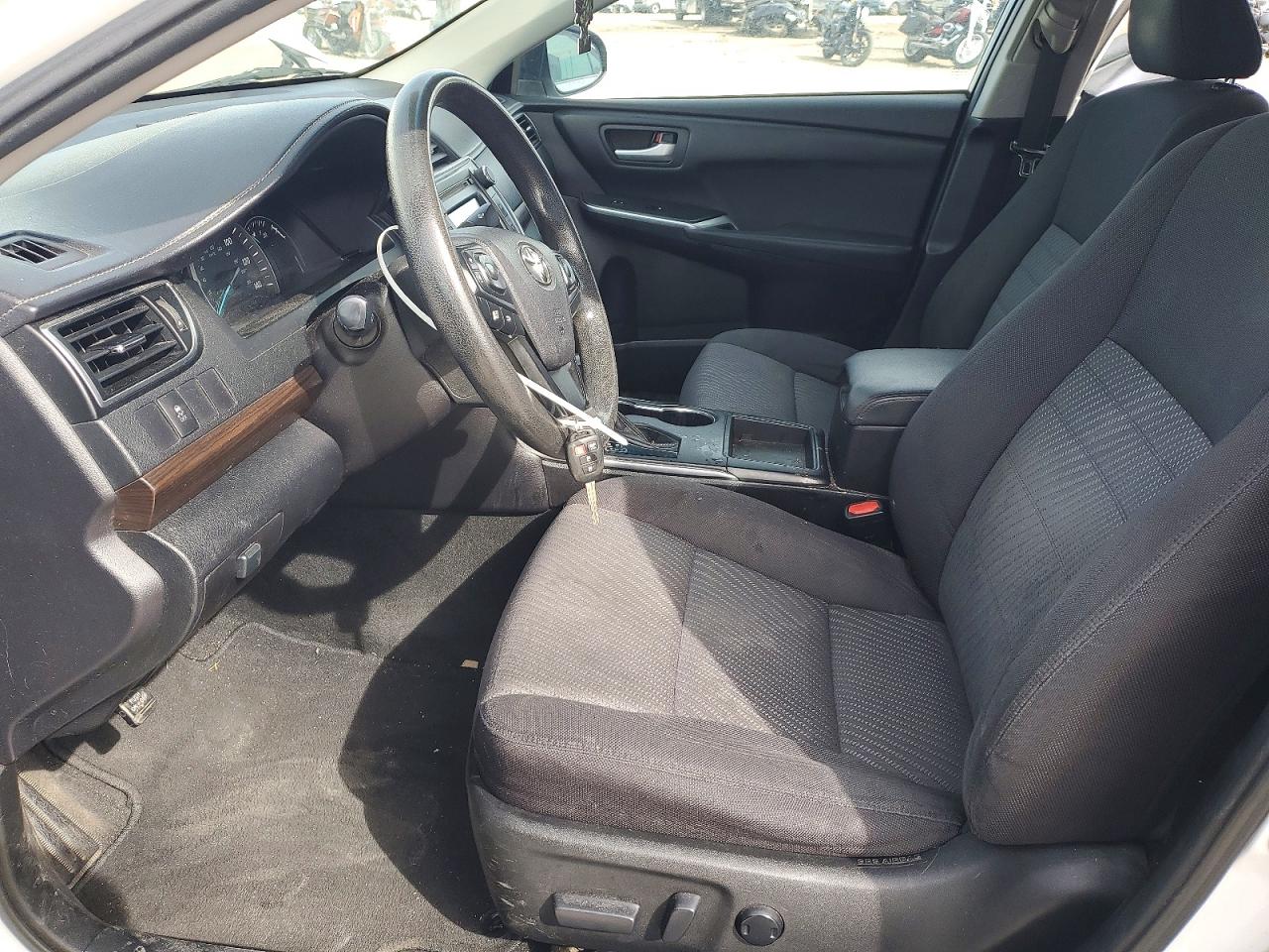 2015 TOYOTA CAMRY LE photo 13