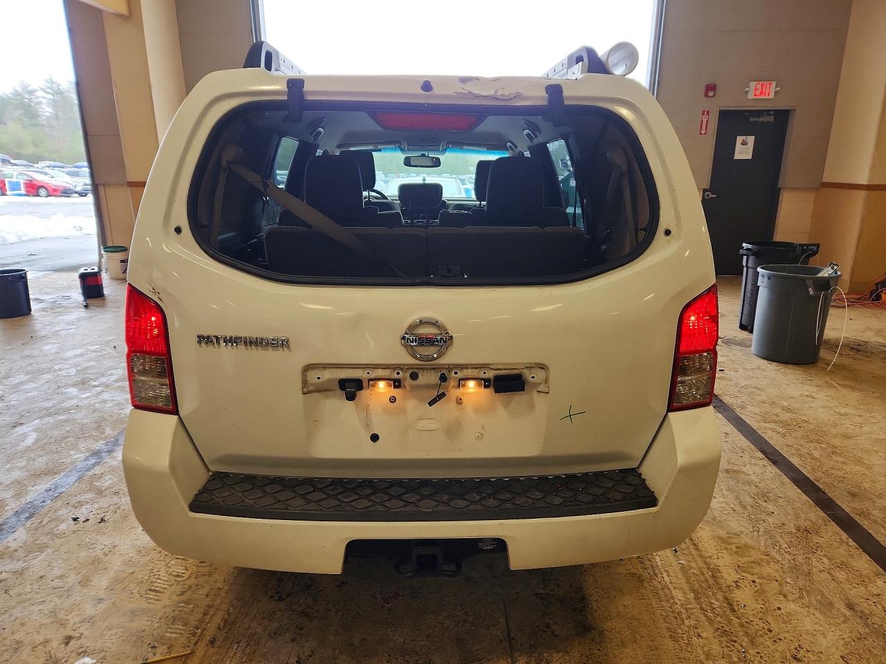 2012 NISSAN PATHFINDER S photo 6