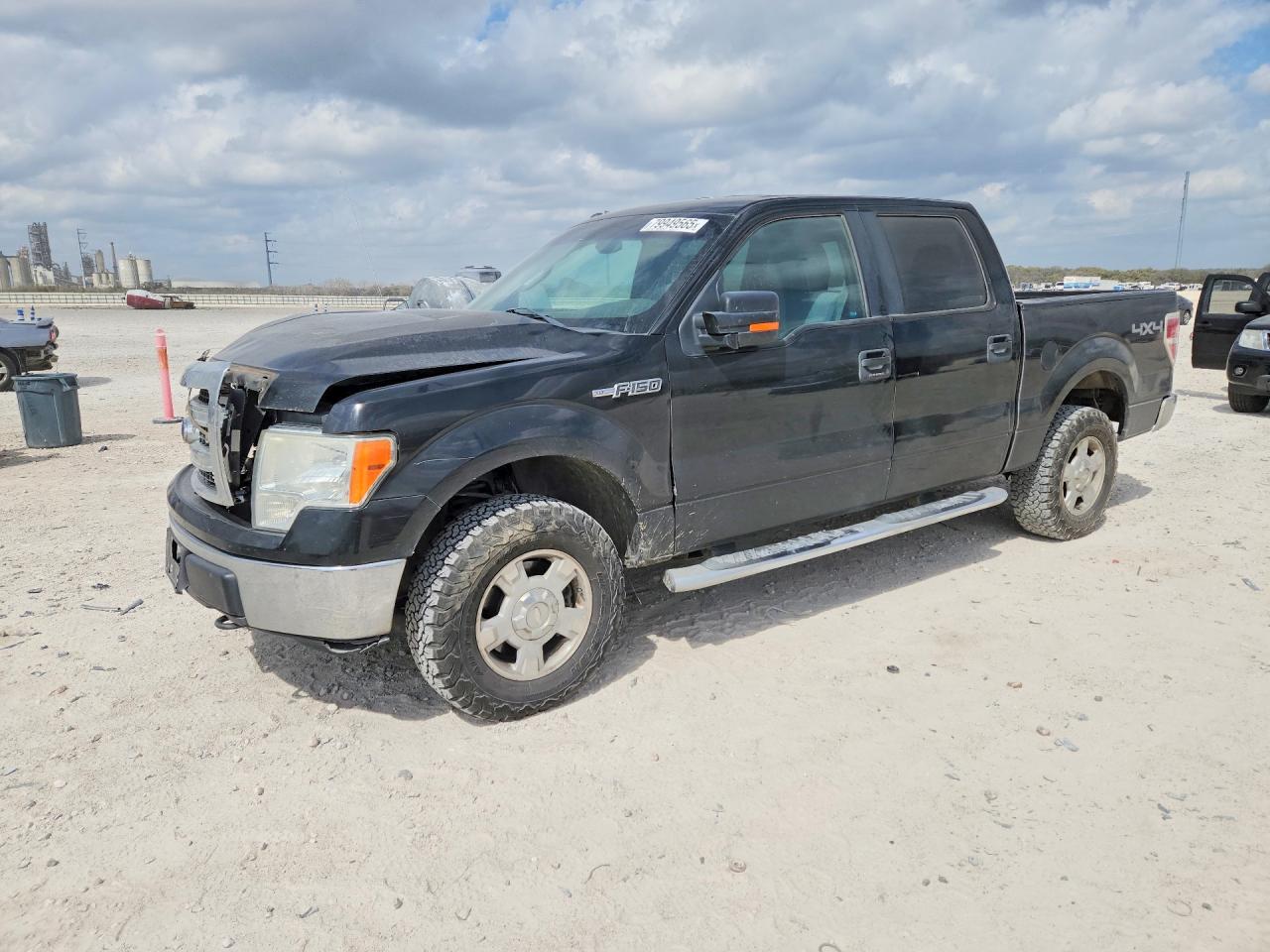 2013 FORD F150