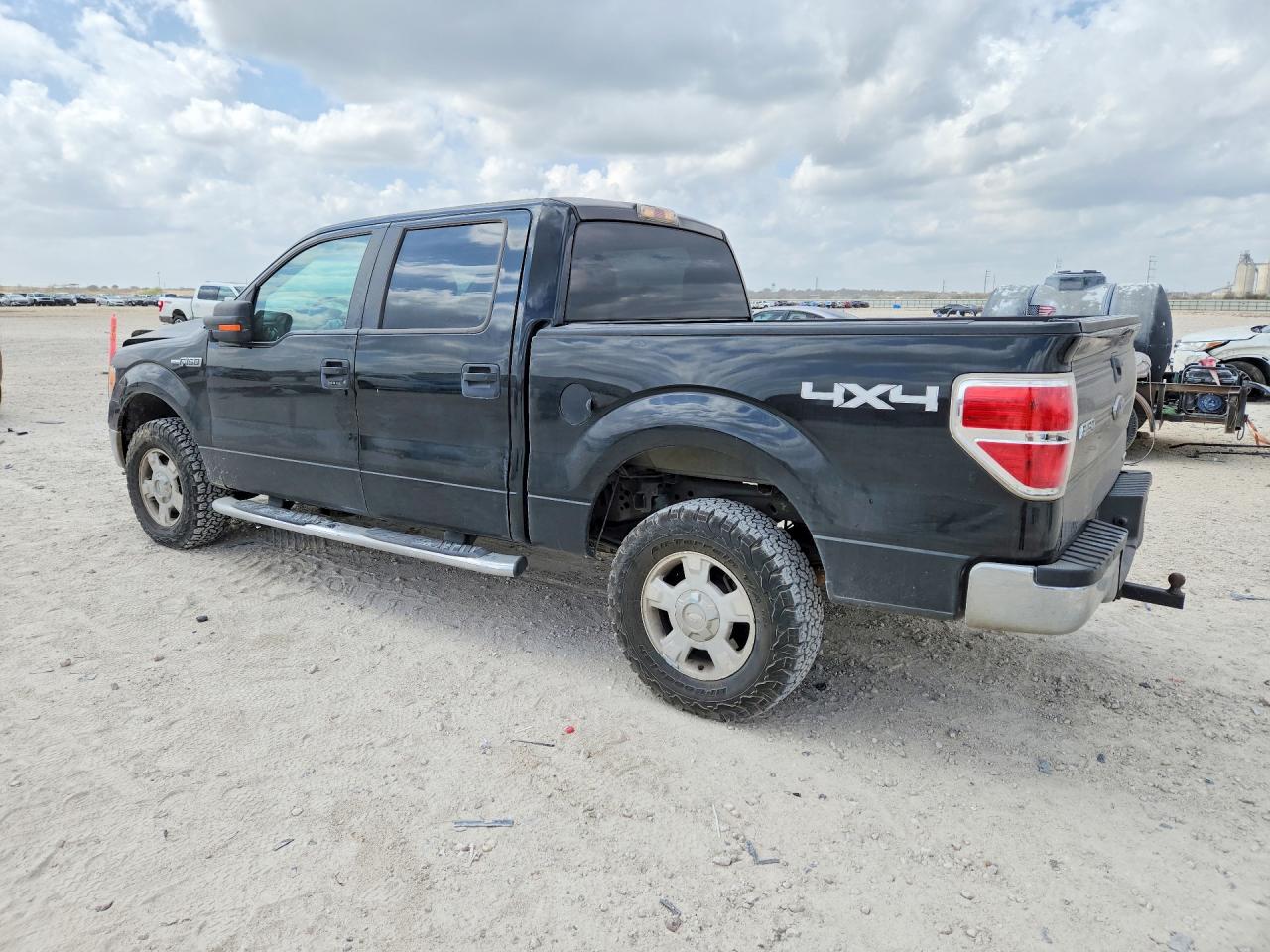 2013 FORD F150 SUPERCREW photo 3