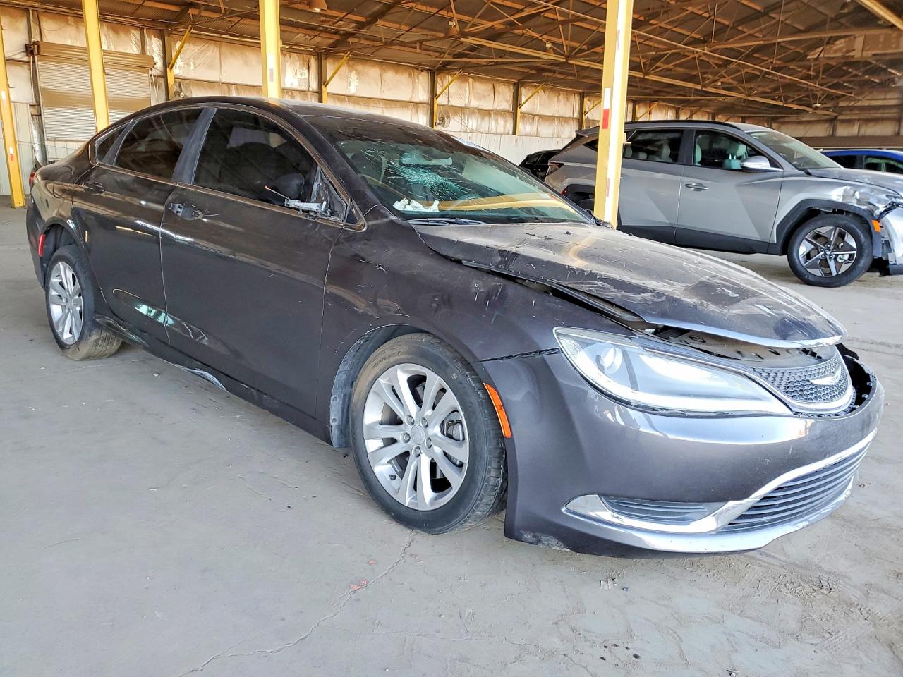 2015 CHRYSLER 200 LIMITED photo 4