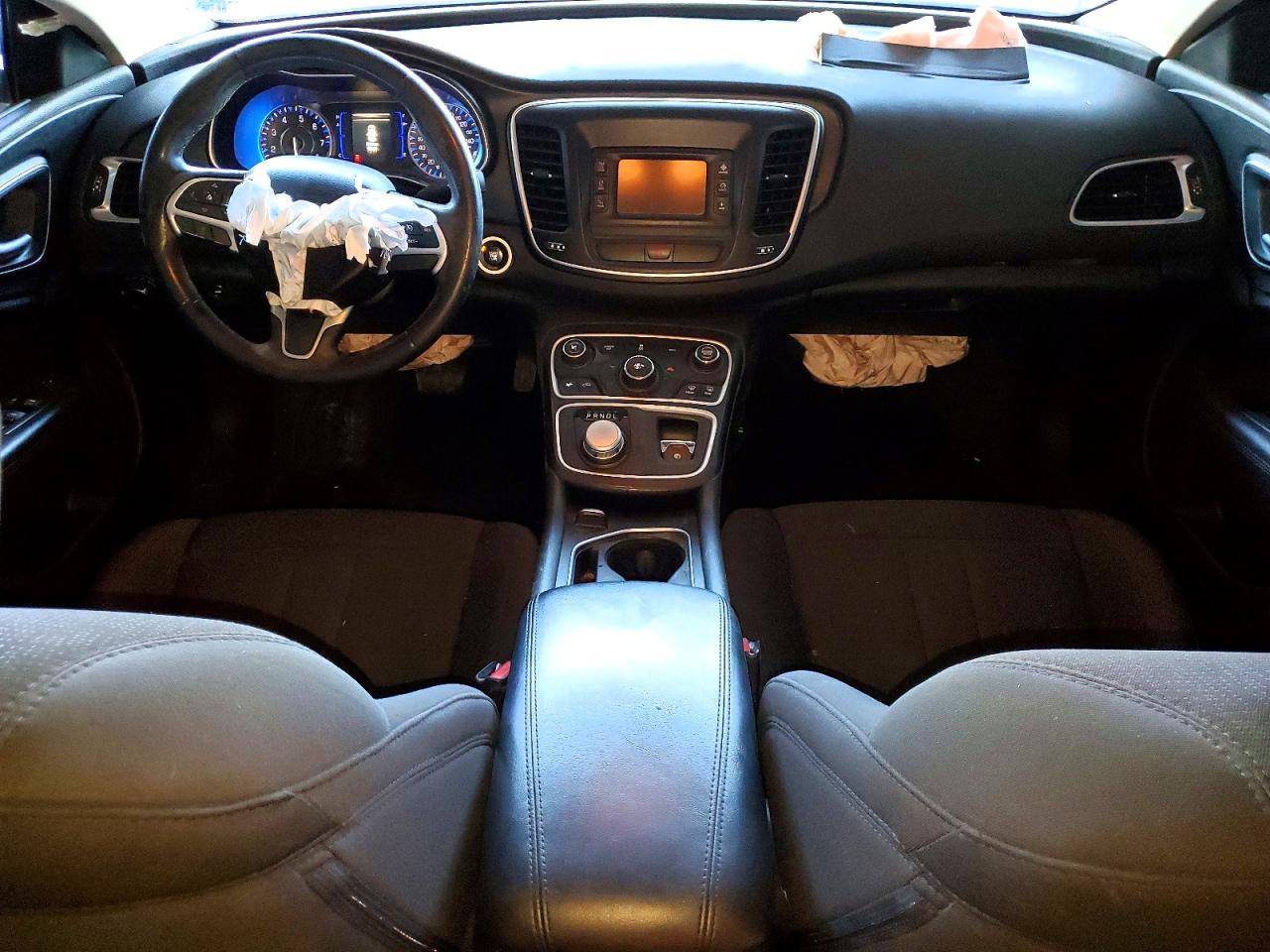 2015 CHRYSLER 200 LIMITED photo 8