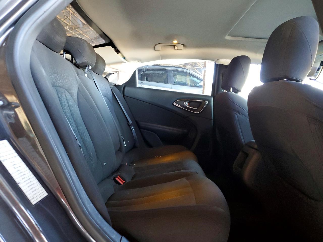 2015 CHRYSLER 200 LIMITED photo 10