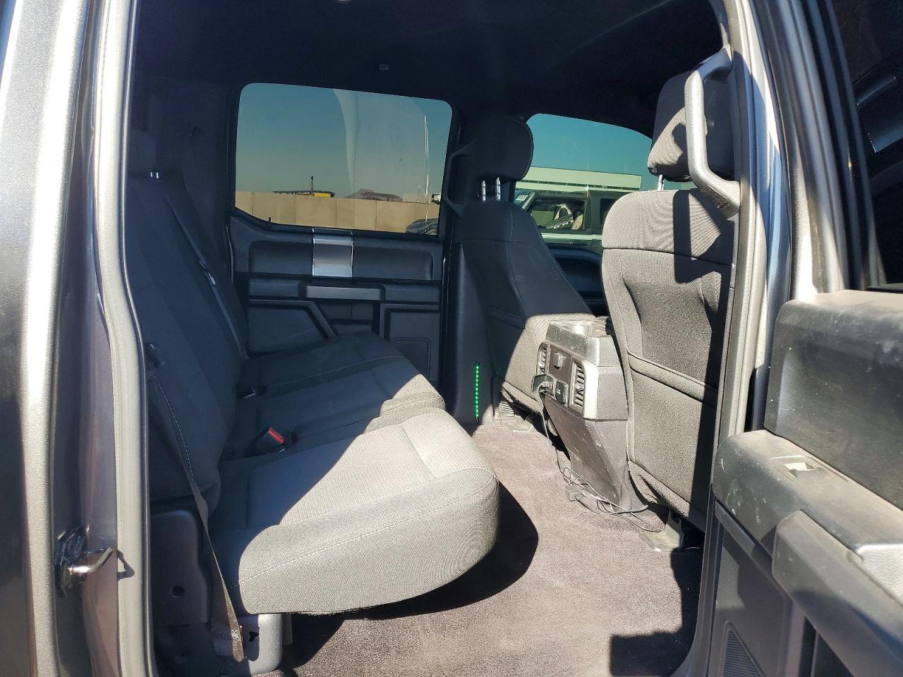 2017 FORD F150 SUPERCREW photo 19