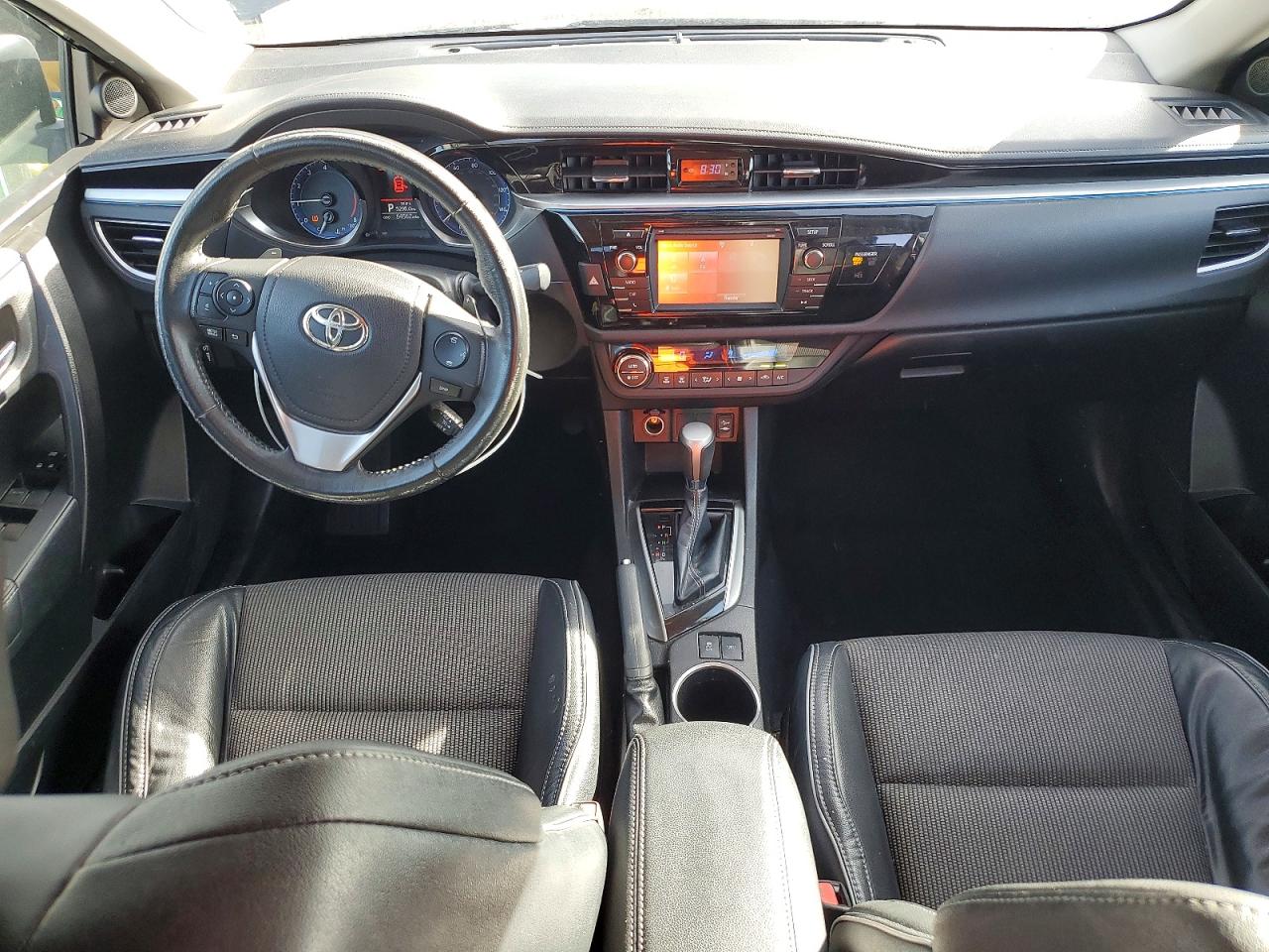 2015 TOYOTA COROLLA S PLUS photo 8