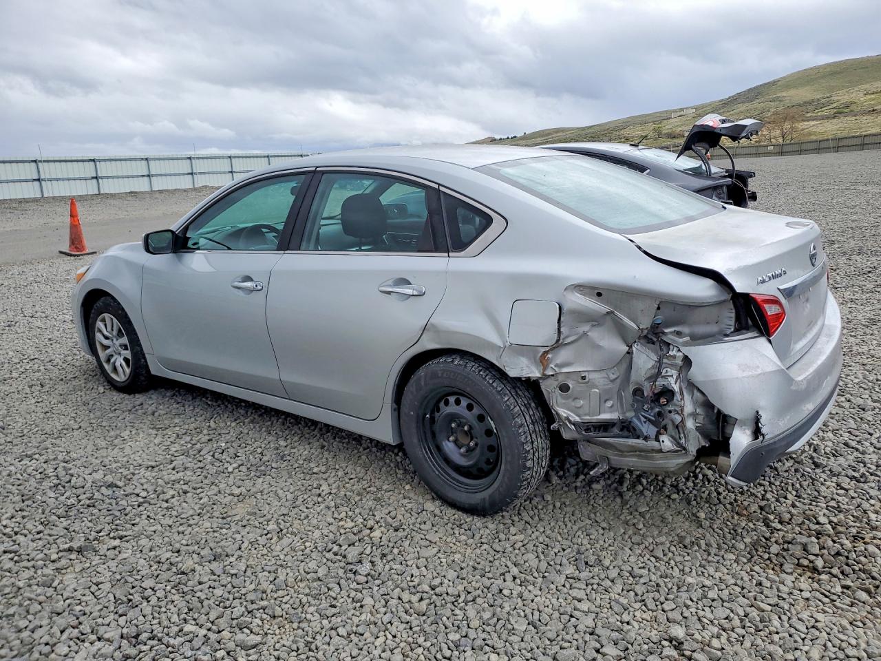 2016 NISSAN ALTIMA 2.5 S photo 2