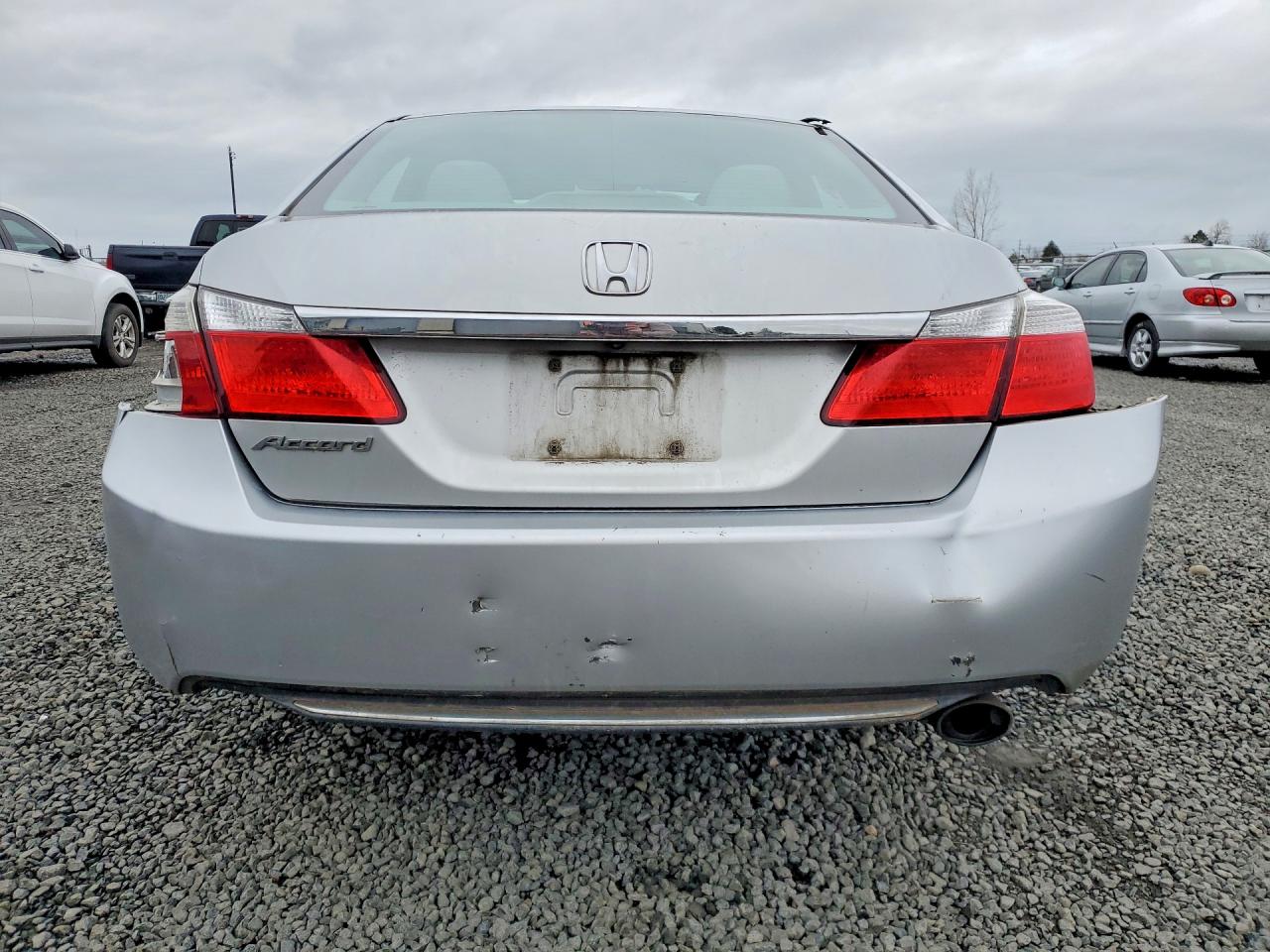 2013 HONDA ACCORD LX photo 11
