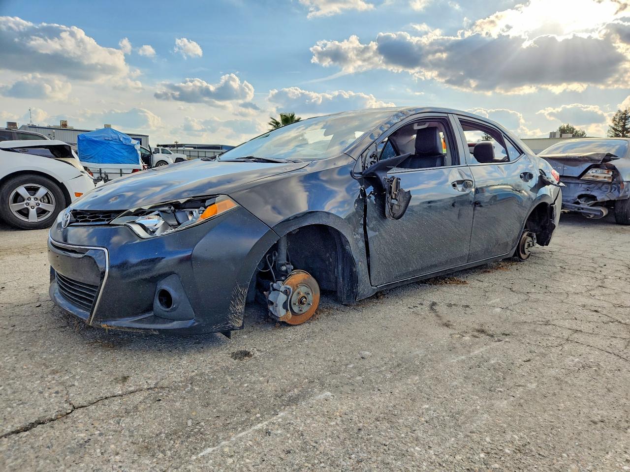 2014 TOYOTA COROLLA