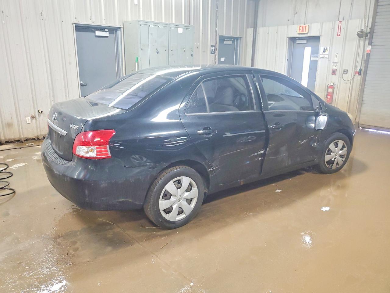 2007 TOYOTA YARIS BASE photo 3