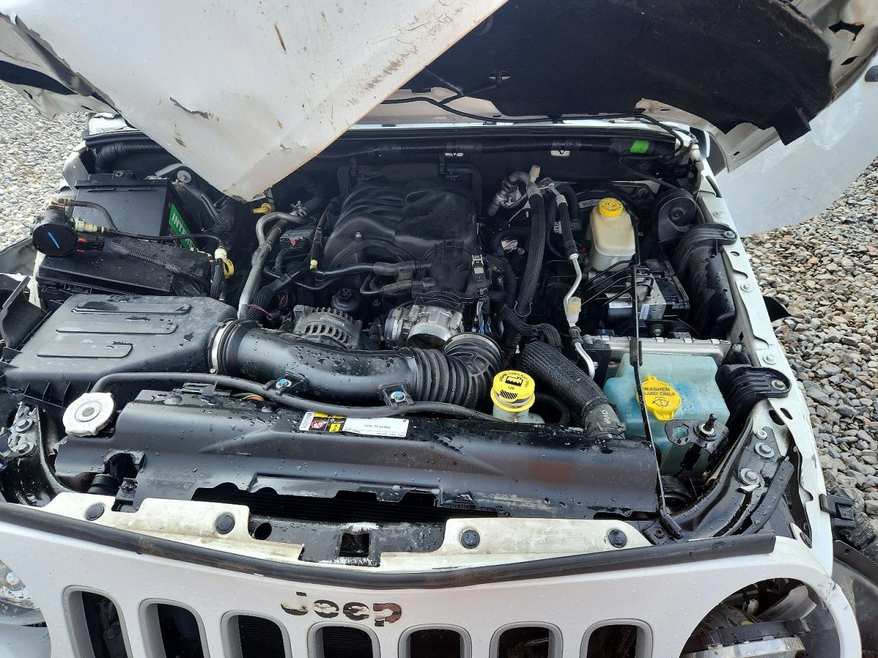 2016 JEEP WRANGLER UNLIMITED SAHARA photo 11