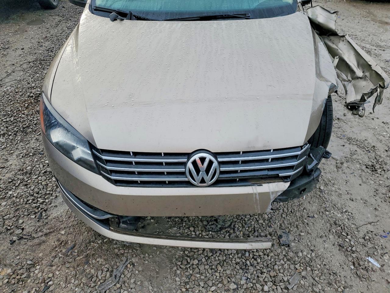 2015 VOLKSWAGEN PASSAT SE photo 21