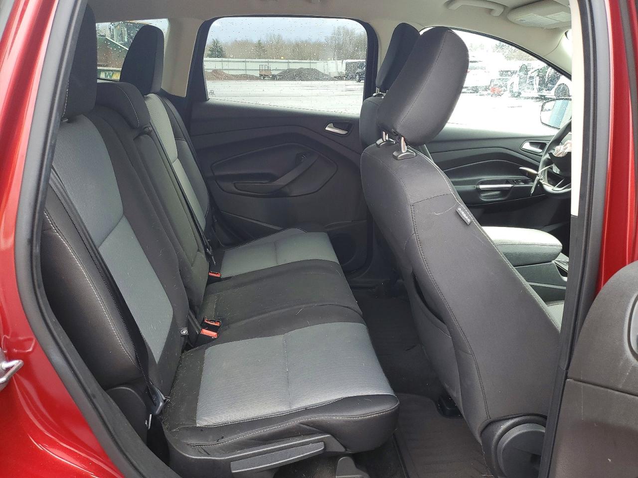 2019 FORD ESCAPE SE photo 10