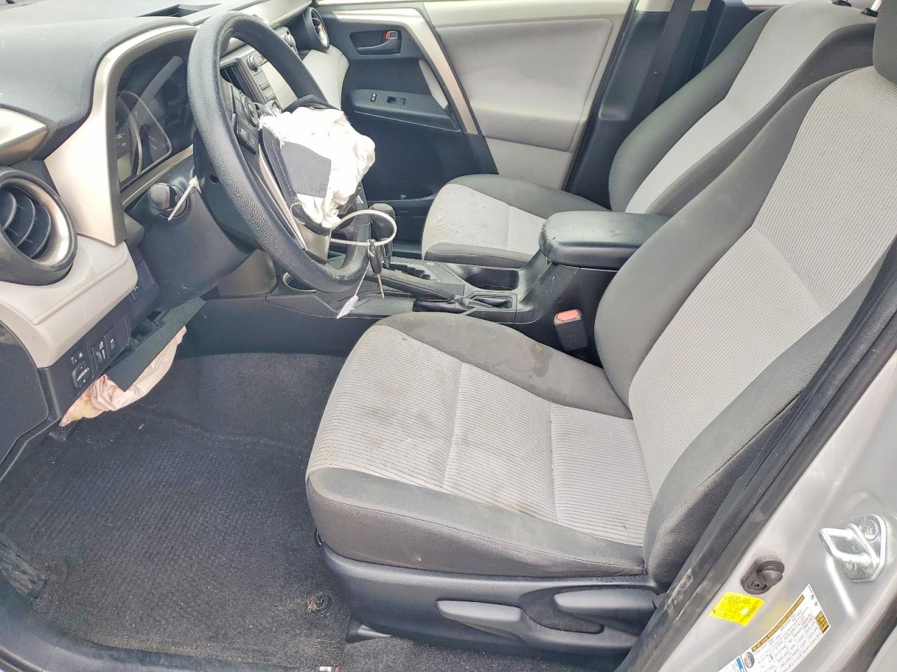 2013 TOYOTA RAV4 LE photo 13