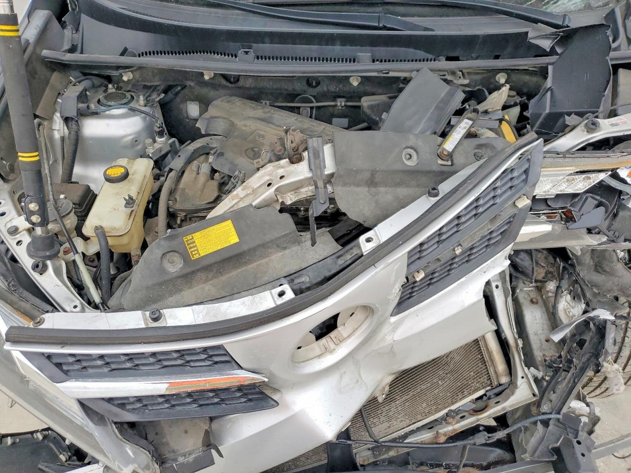 2013 TOYOTA RAV4 LE photo 23