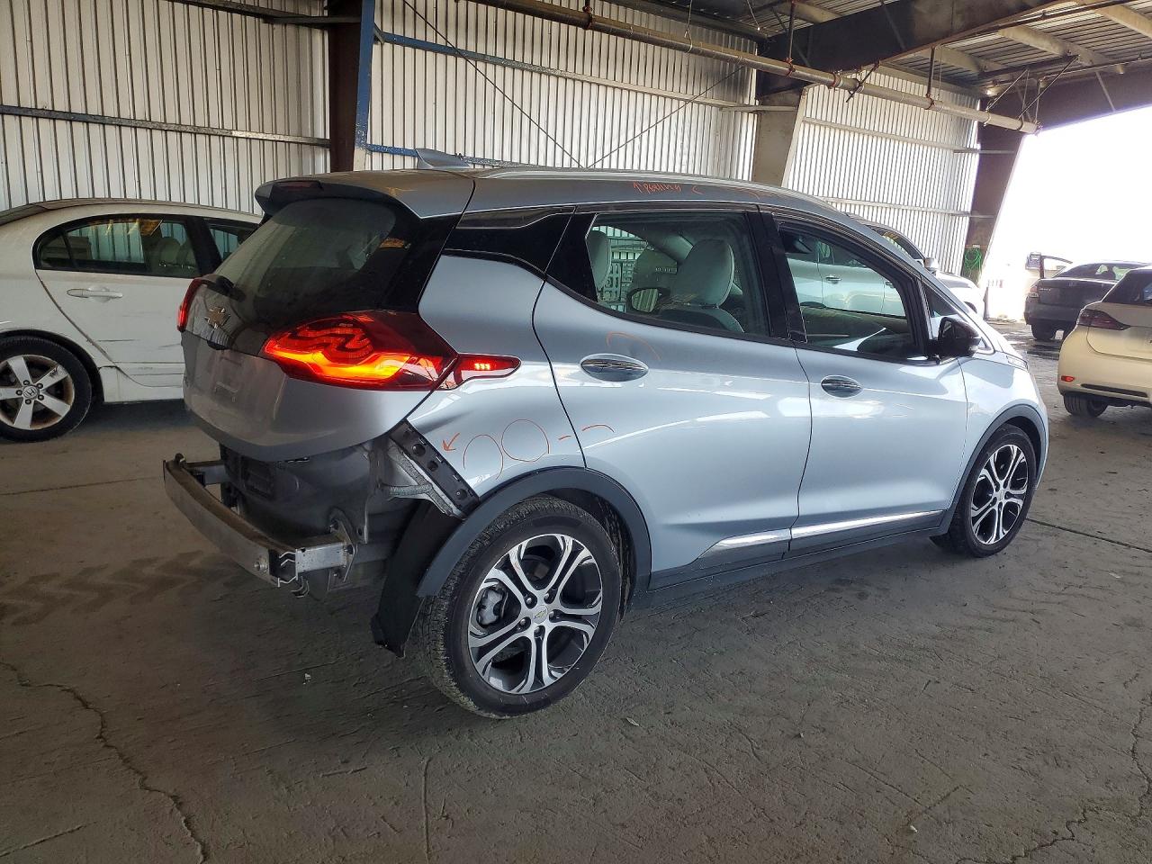 2017 CHEVROLET BOLT EV PREMIER photo 5